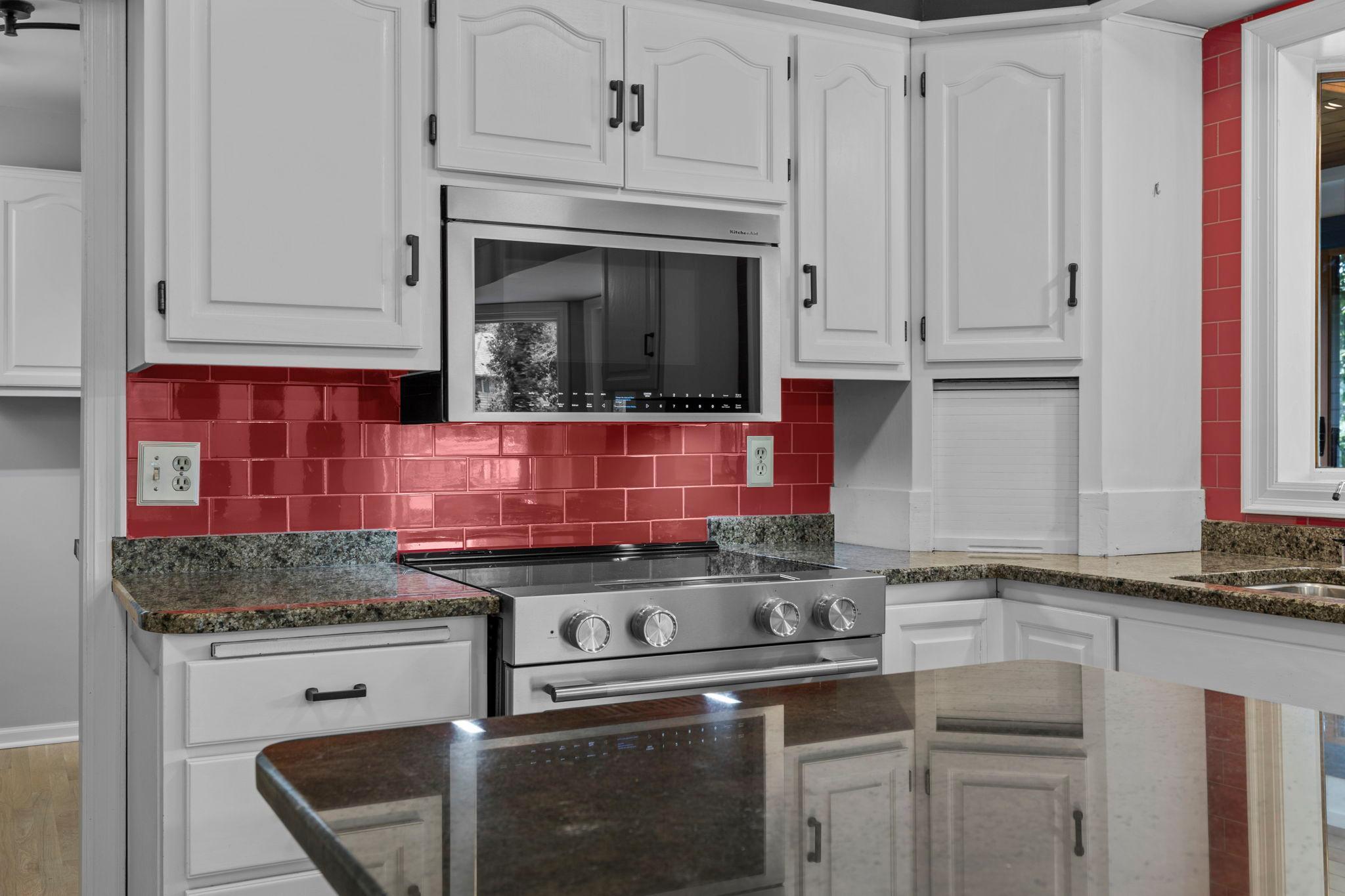 9348 Olympia Drive Property Photo 30