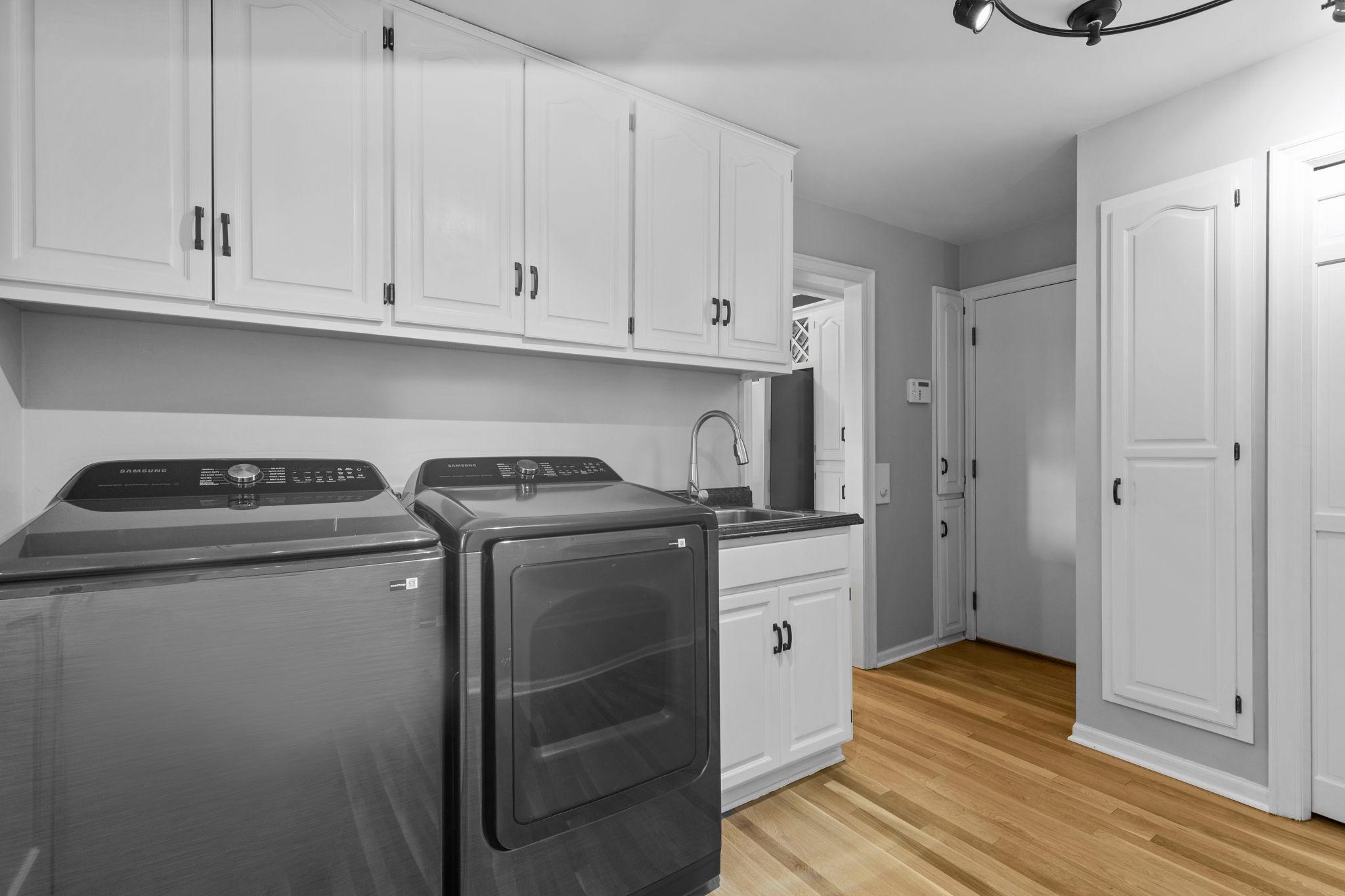 9348 Olympia Drive Property Photo 33
