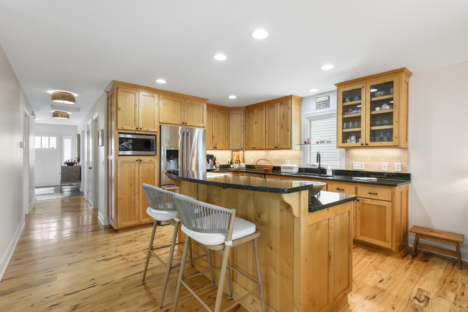 19767 Jersey Avenue Property Photo 6