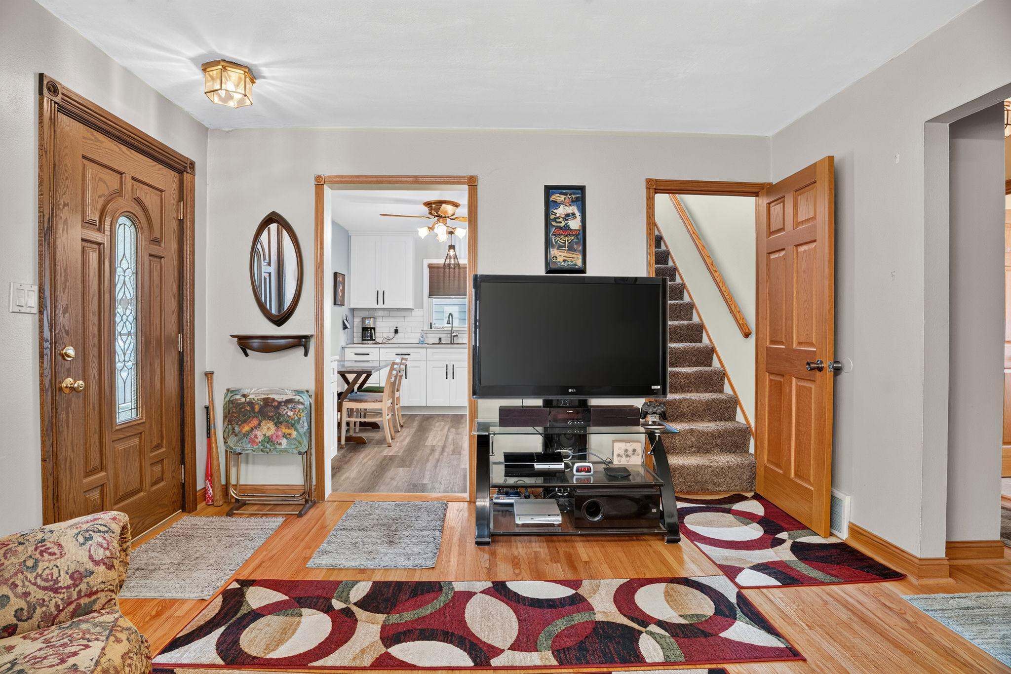 2030 Magoffin Avenue Property Photo 7