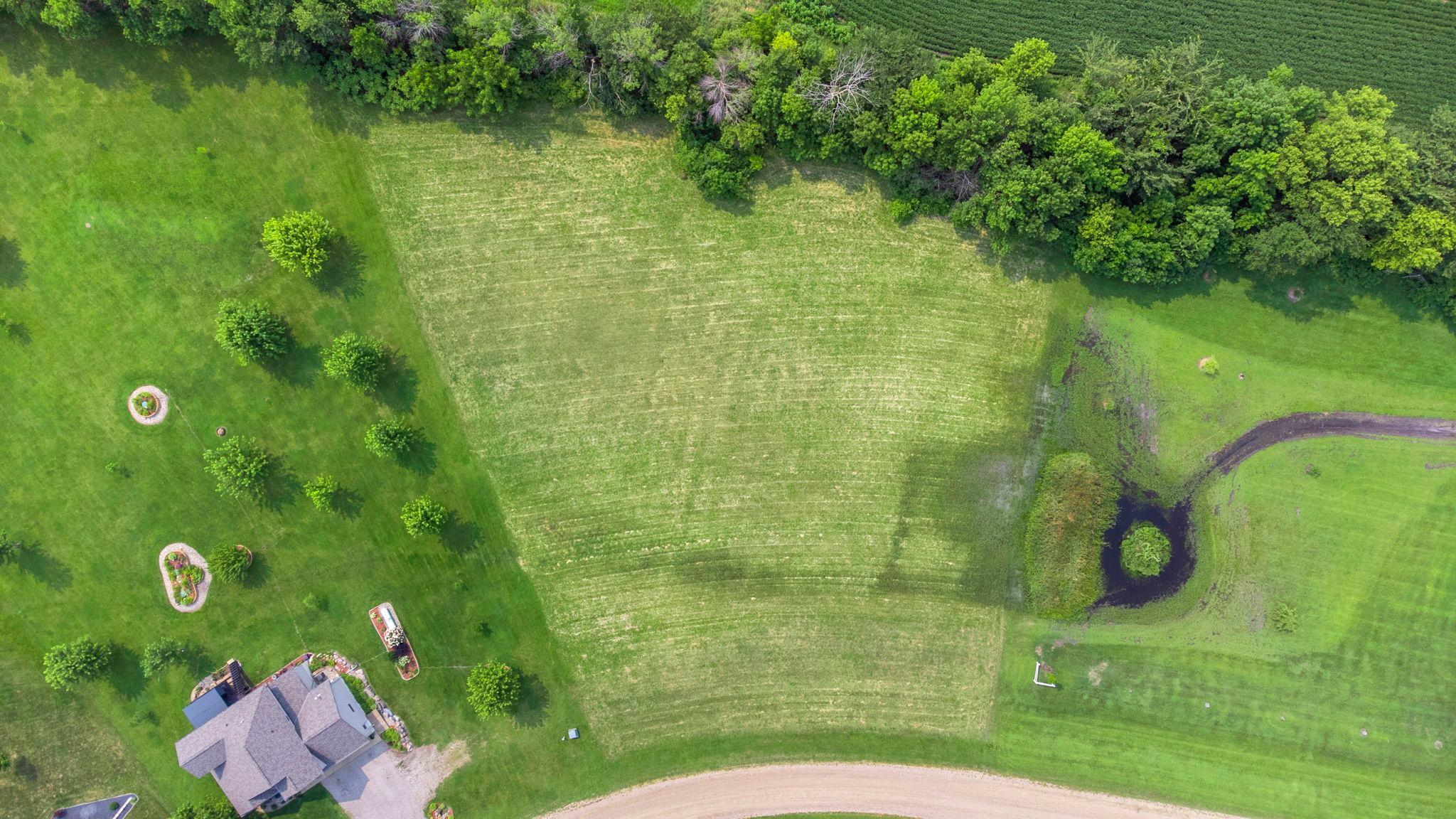 108th 108th Circle Property Photo 12