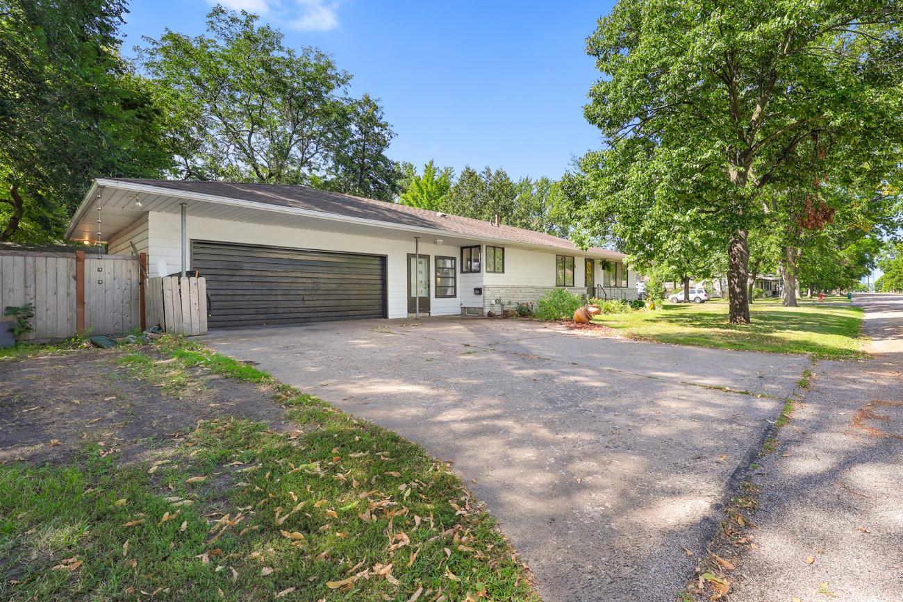 505 4th Street S Property Photo 20