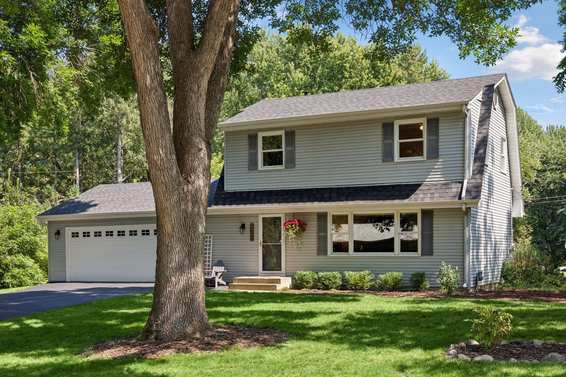 4147 Hull Road Property Photo 1