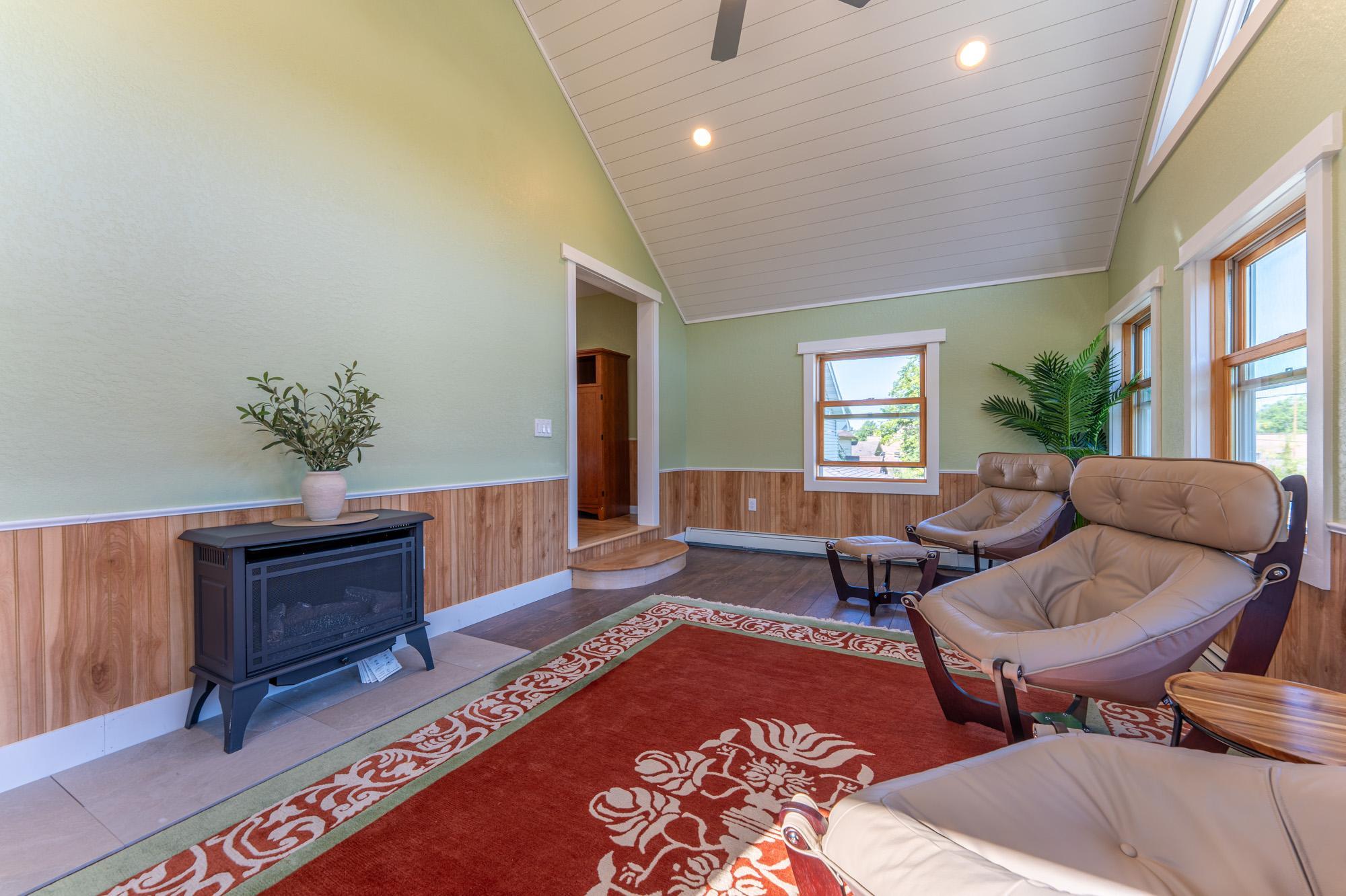 309 2nd Street N Property Photo 47