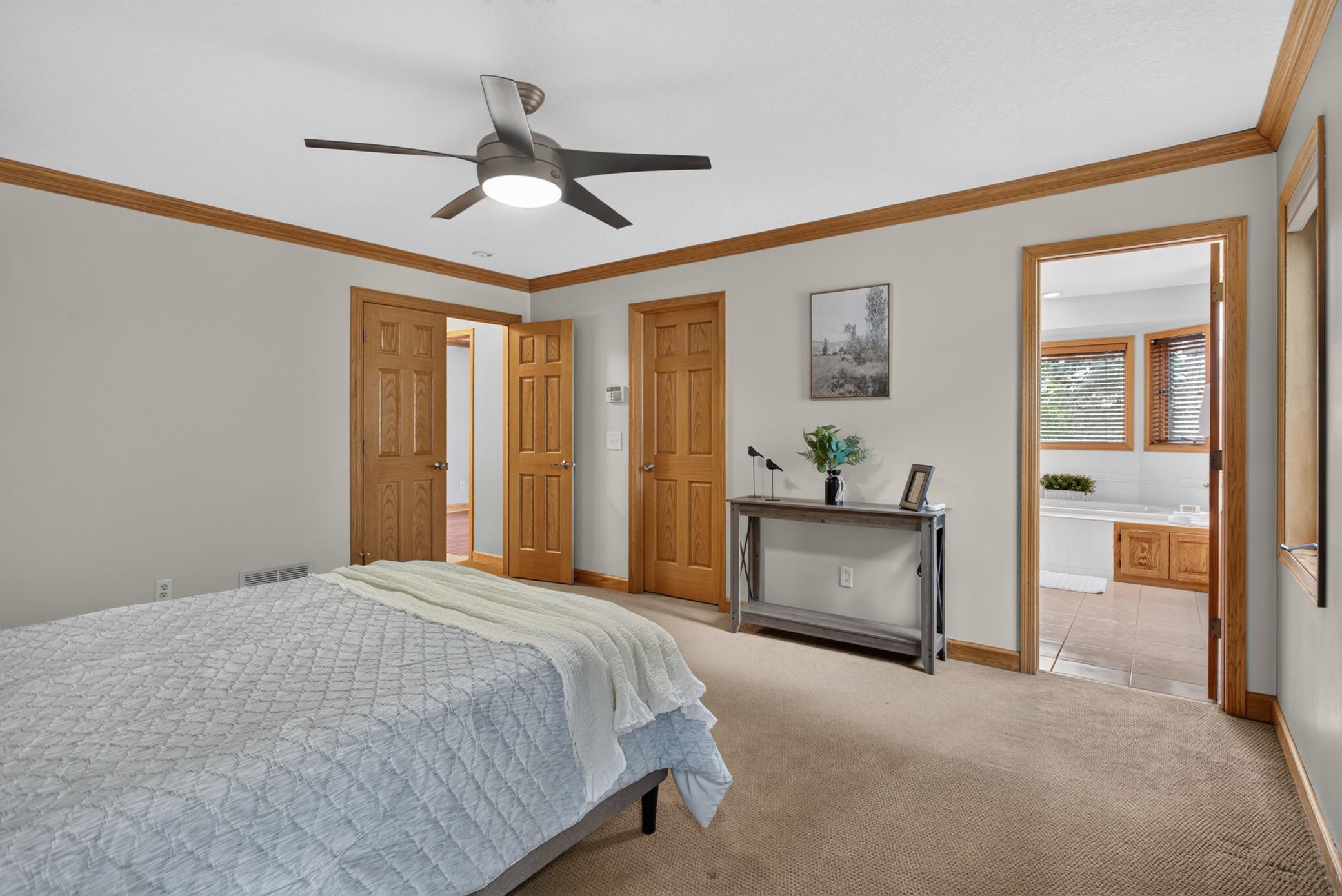 2117 Edinbrook Terrace Property Photo 14