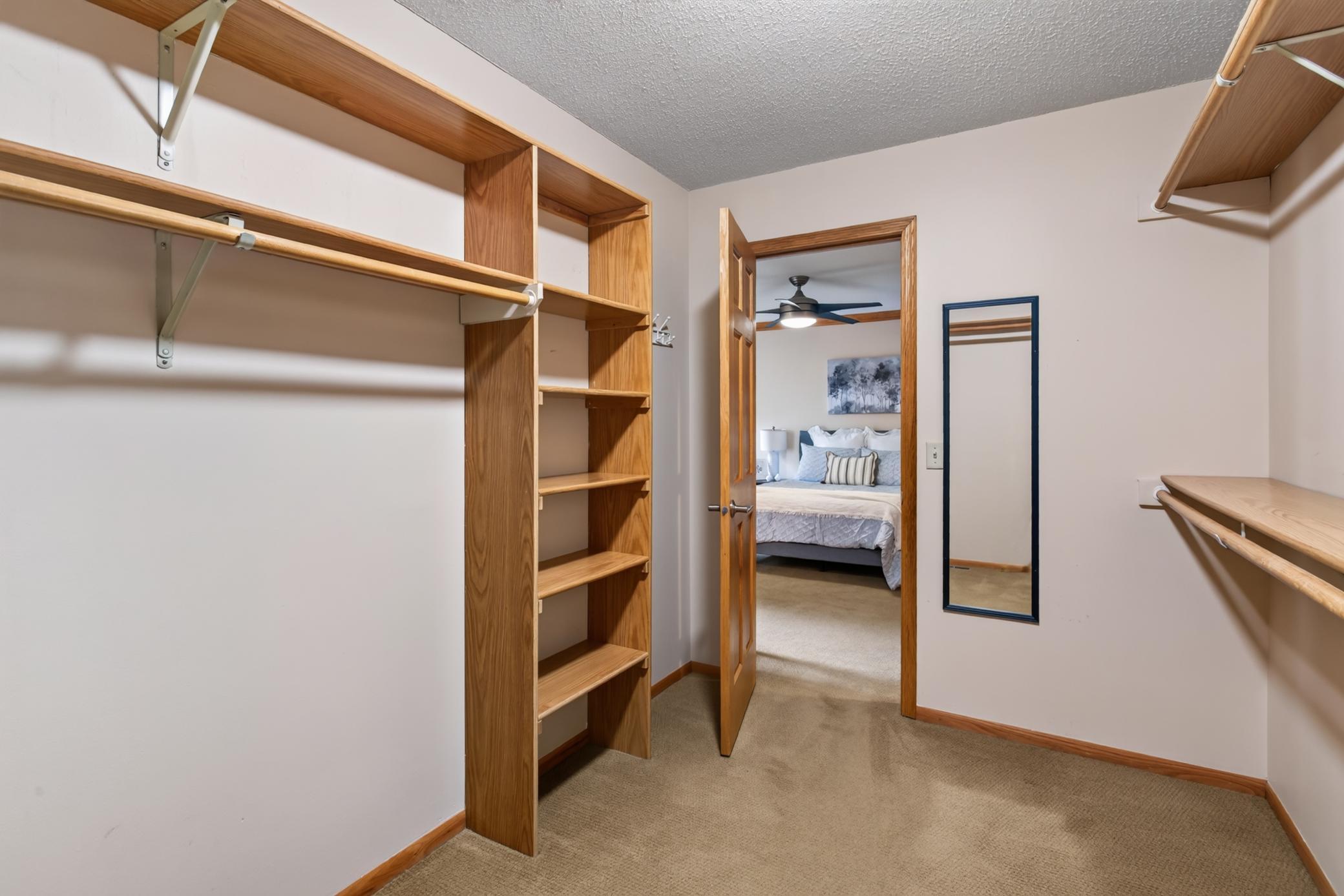 2117 Edinbrook Terrace Property Photo 18