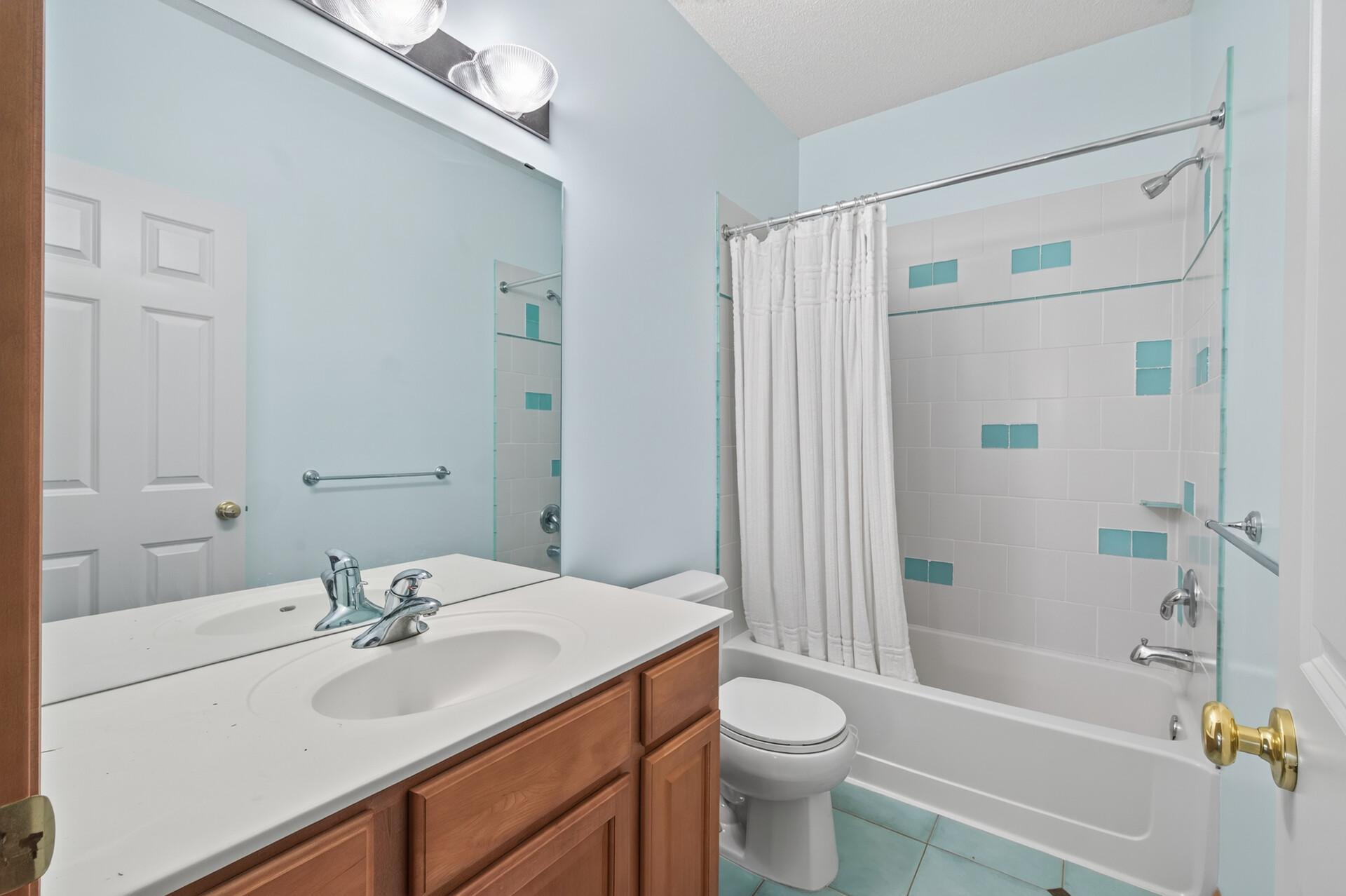 10986 Thone Road Property Photo 21