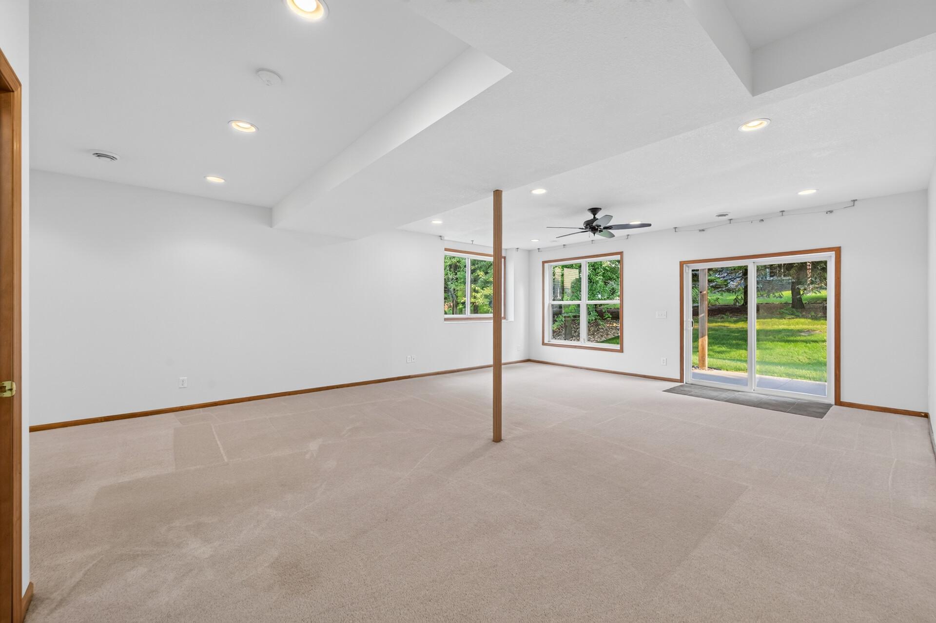 10986 Thone Road Property Photo 23