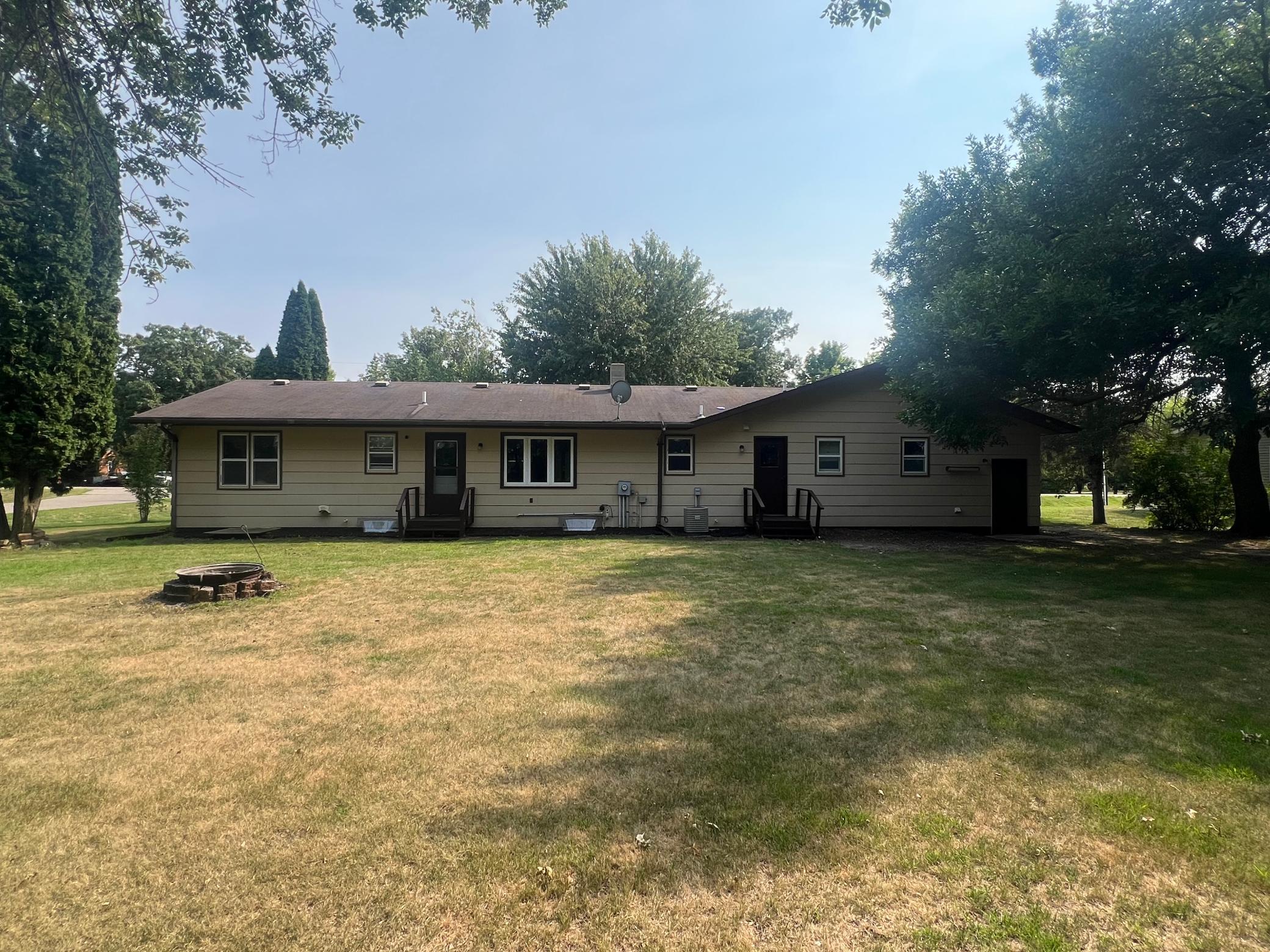 304 5th Street Property Photo 2