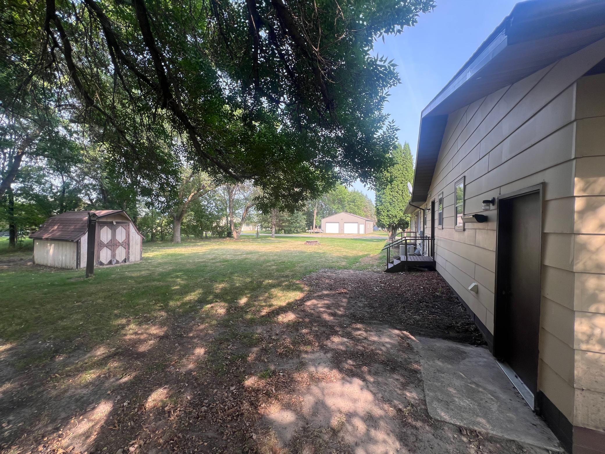 304 5th Street Property Photo 4