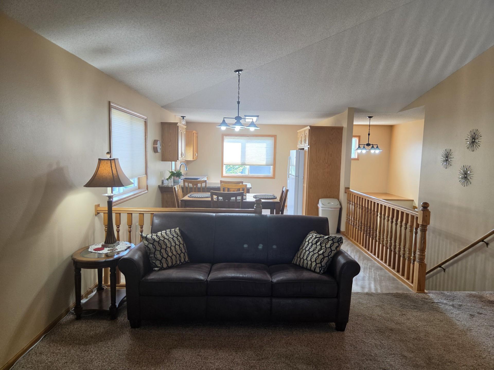 1819 Eastern Star Loop Property Photo 9