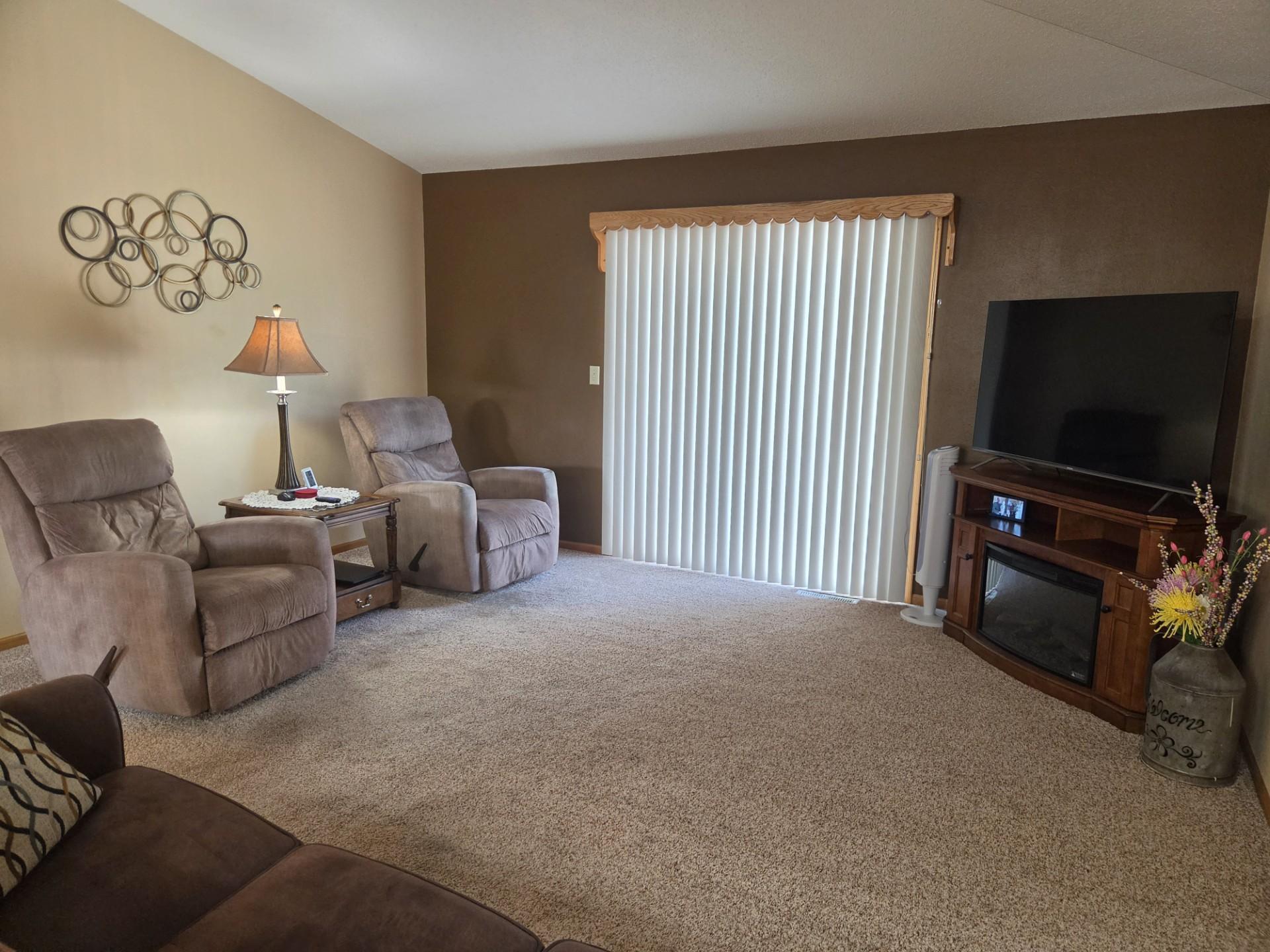 1819 Eastern Star Loop Property Photo 10