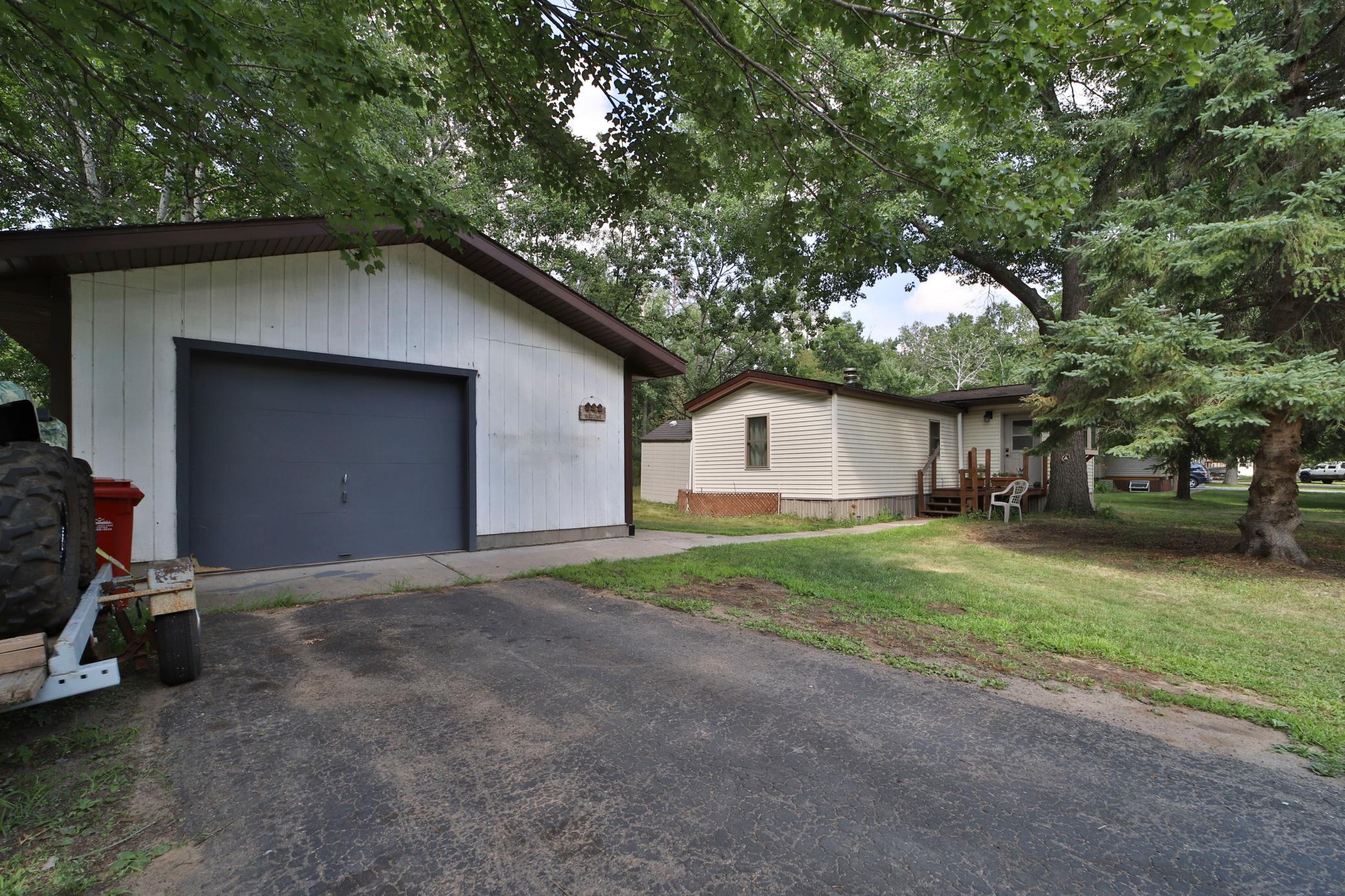 14648 Ridgeway Road Property Photo 1
