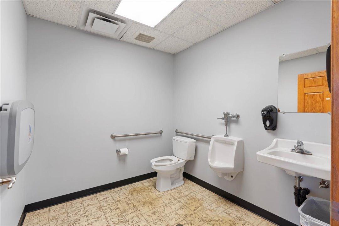 2301 Johanneson Avenue Nw Property Photo 7