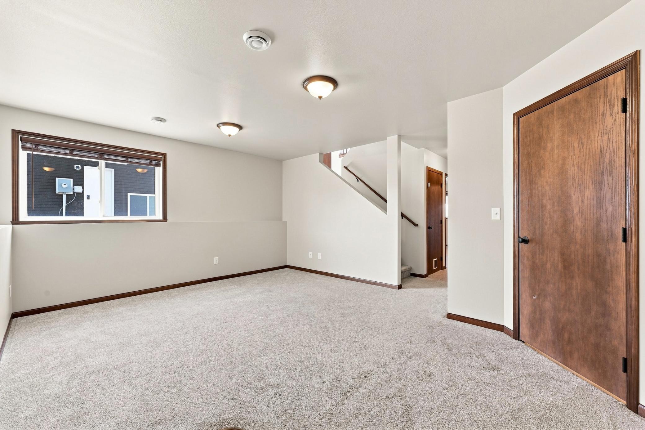 3316 Maple Leaf Loop S Property Photo 15