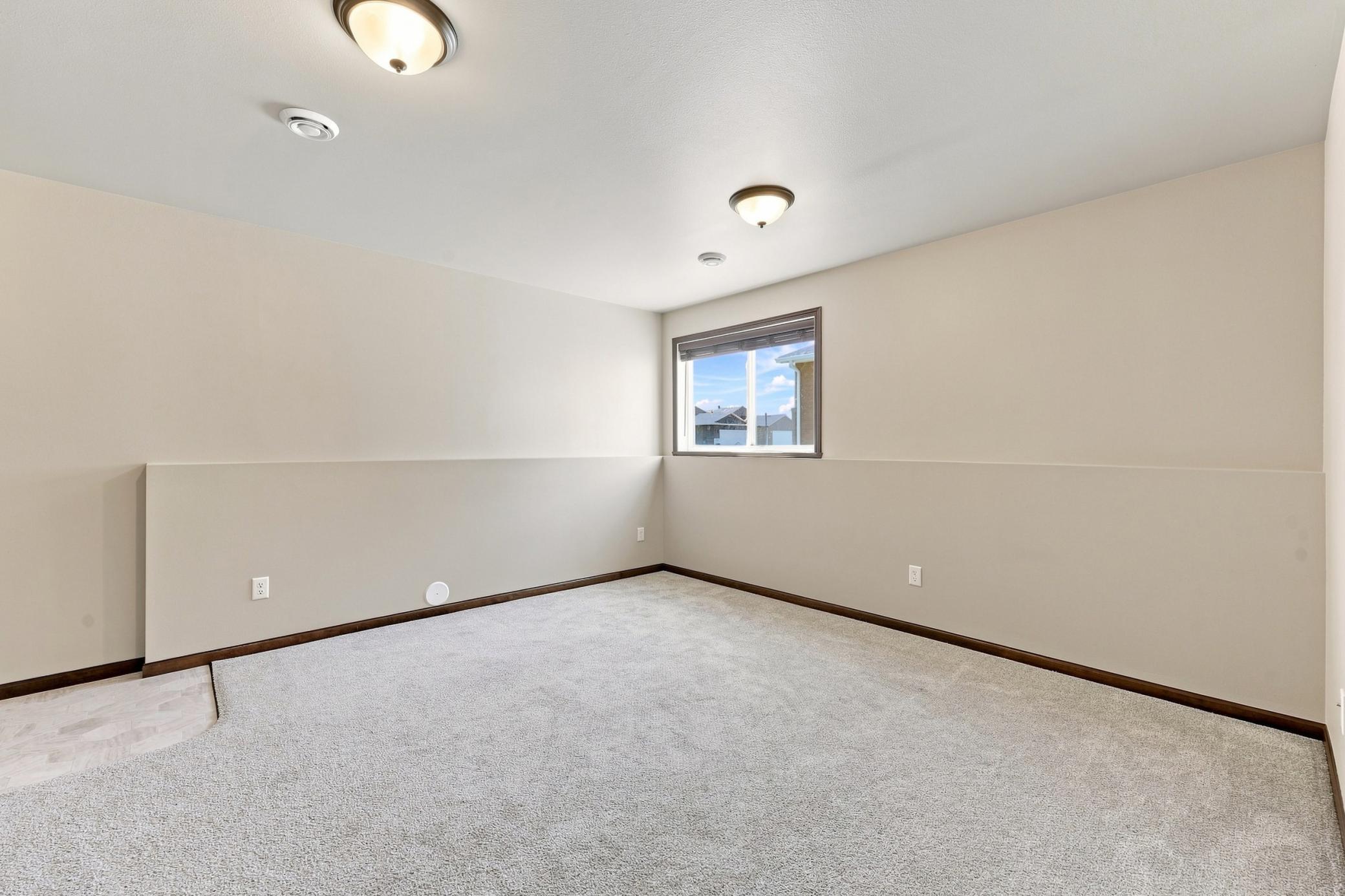 3316 Maple Leaf Loop S Property Photo 17