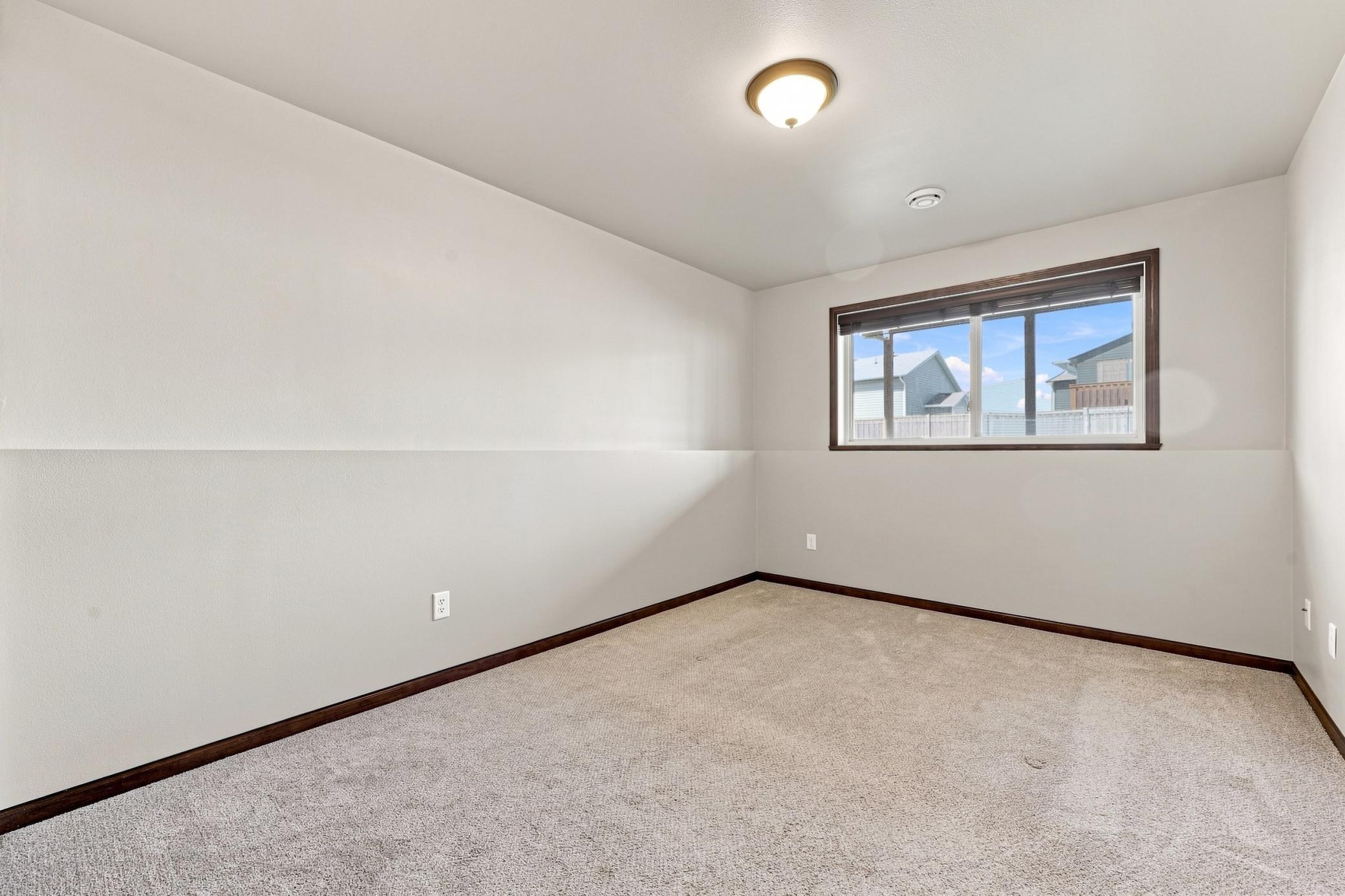 3316 Maple Leaf Loop S Property Photo 18