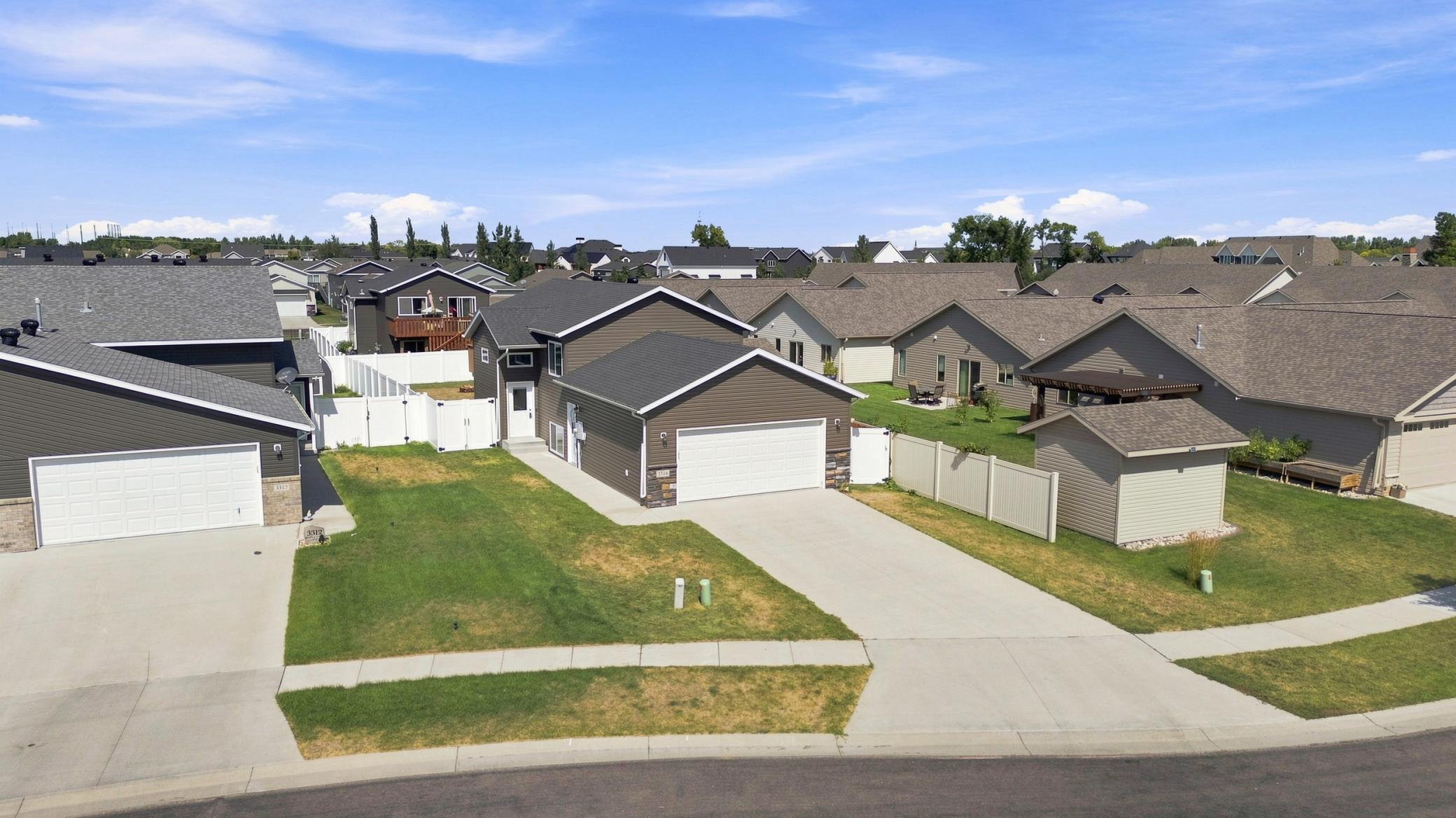3316 Maple Leaf Loop S Property Photo 29