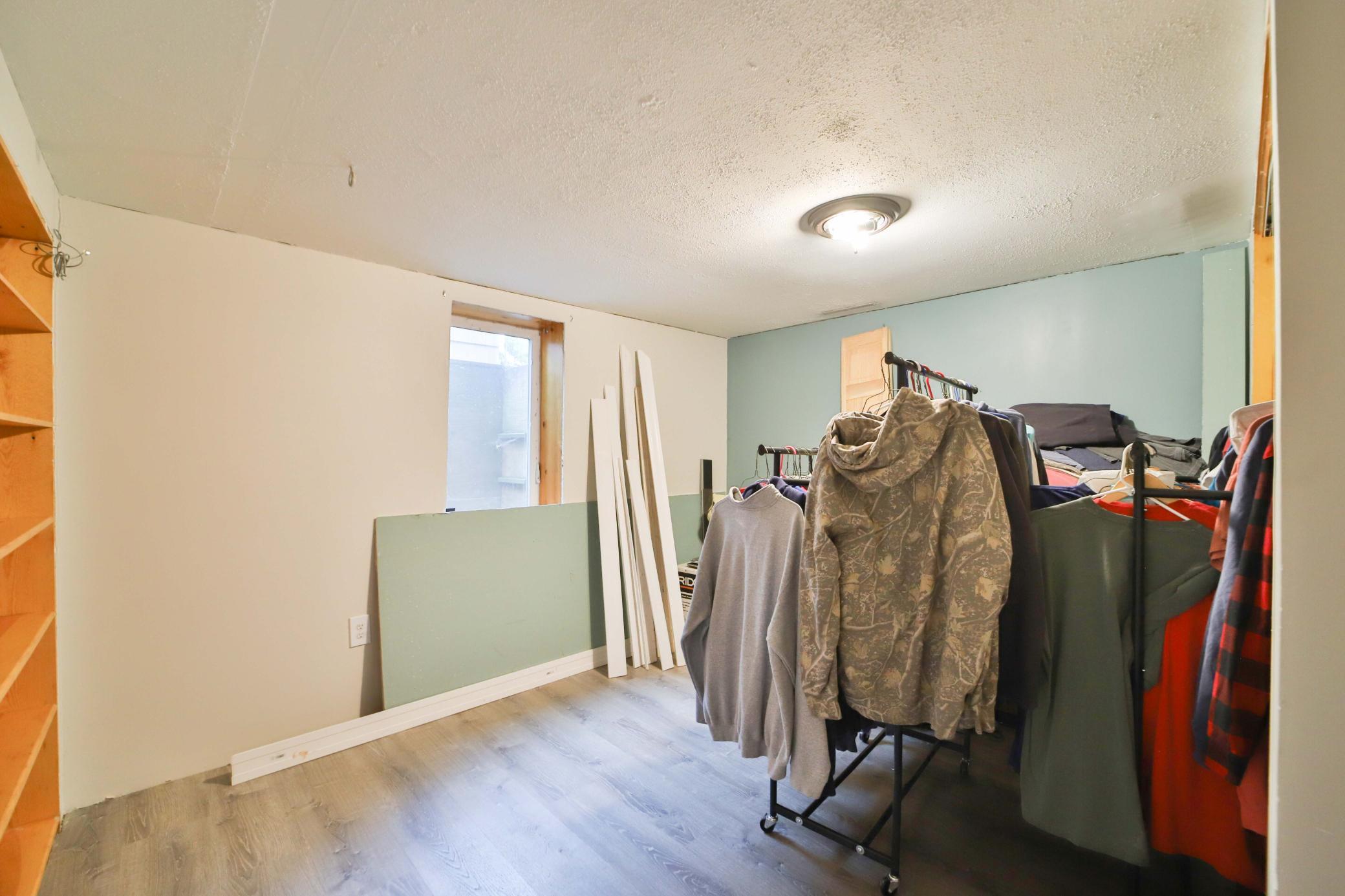 1015 13th Avenue Ne Property Photo 27