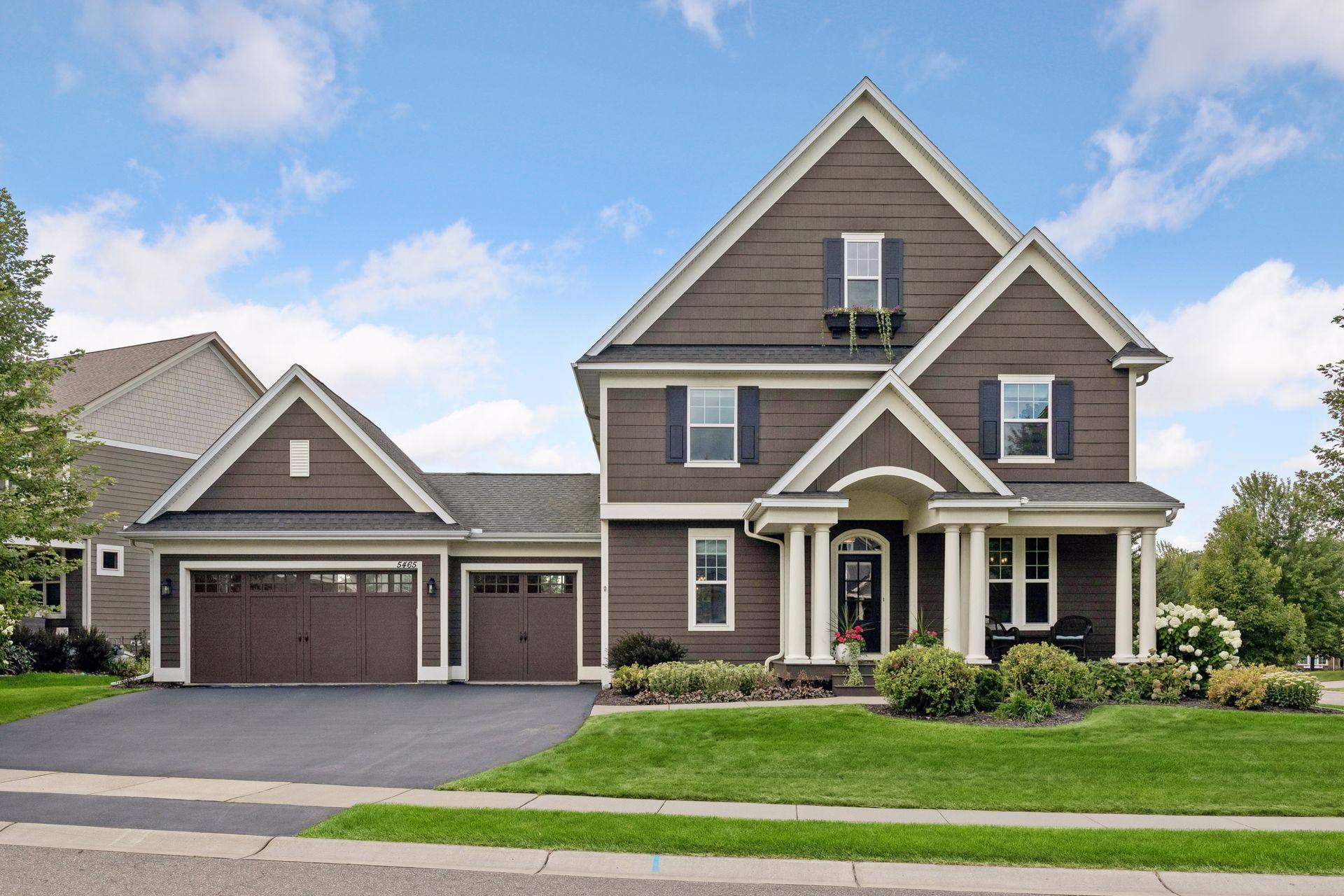 5465 Orchid Lane N Property Photo 1