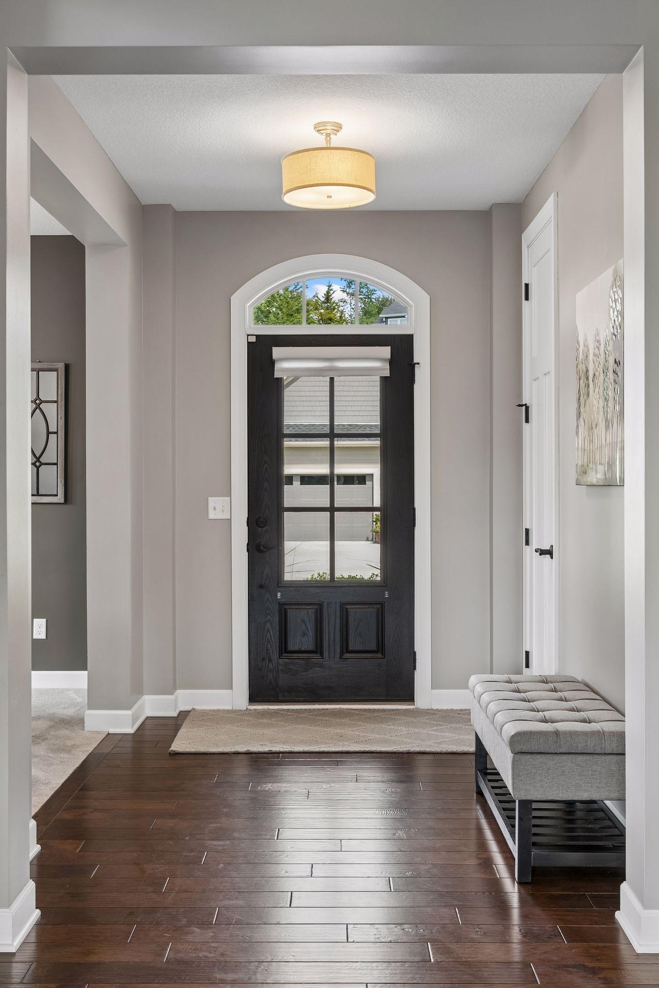 5465 Orchid Lane N Property Photo 14