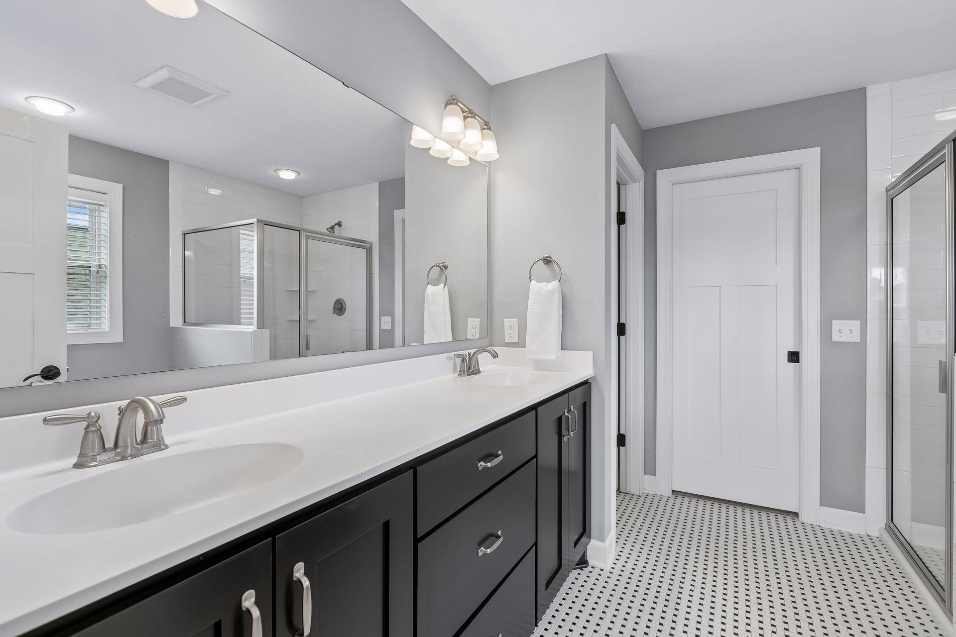 5465 Orchid Lane N Property Photo 40