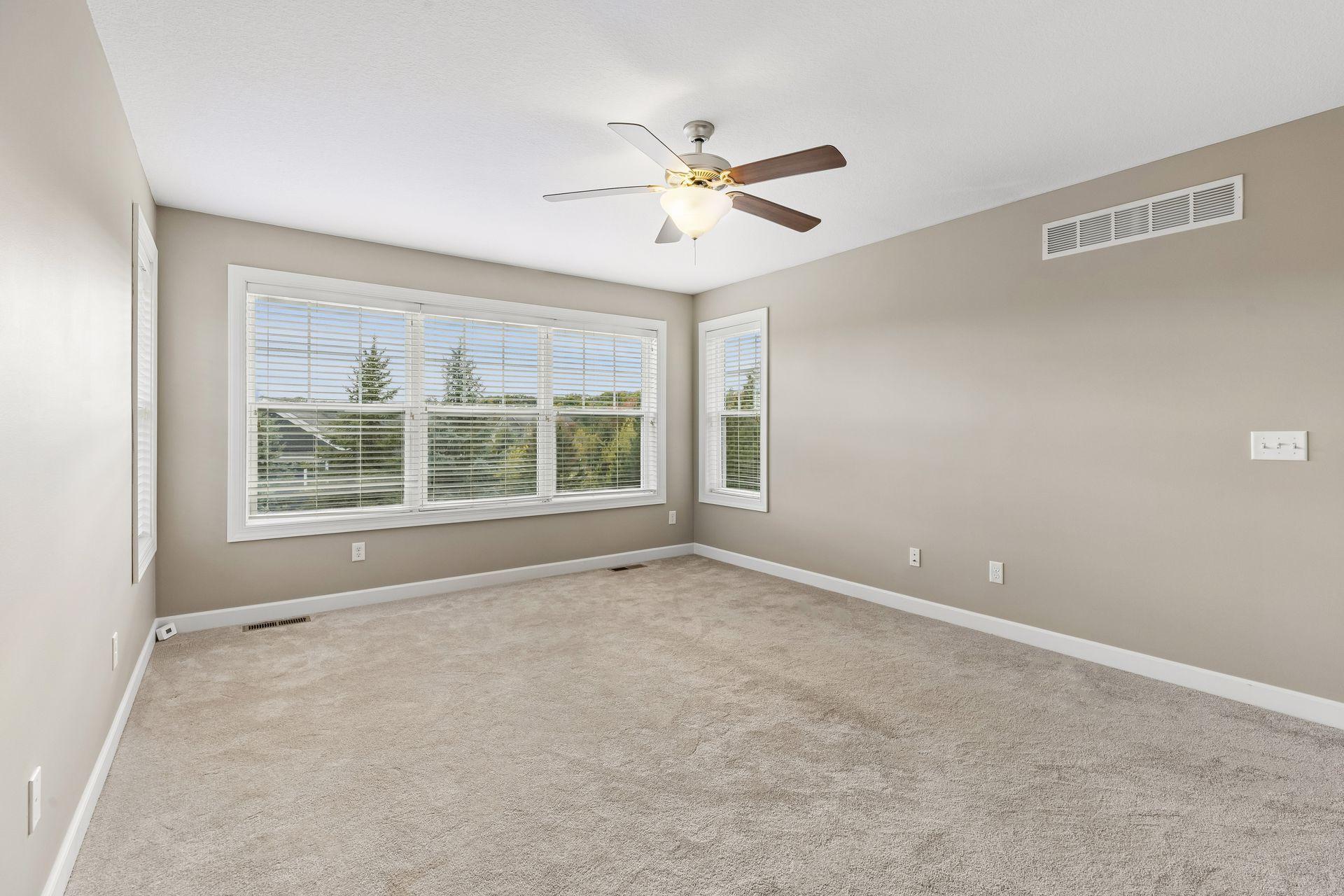 5465 Orchid Lane N Property Photo 43