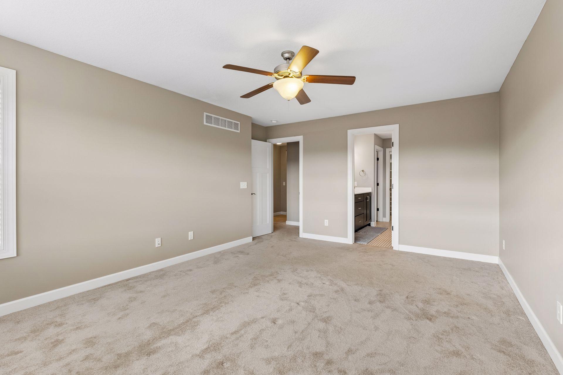 5465 Orchid Lane N Property Photo 45