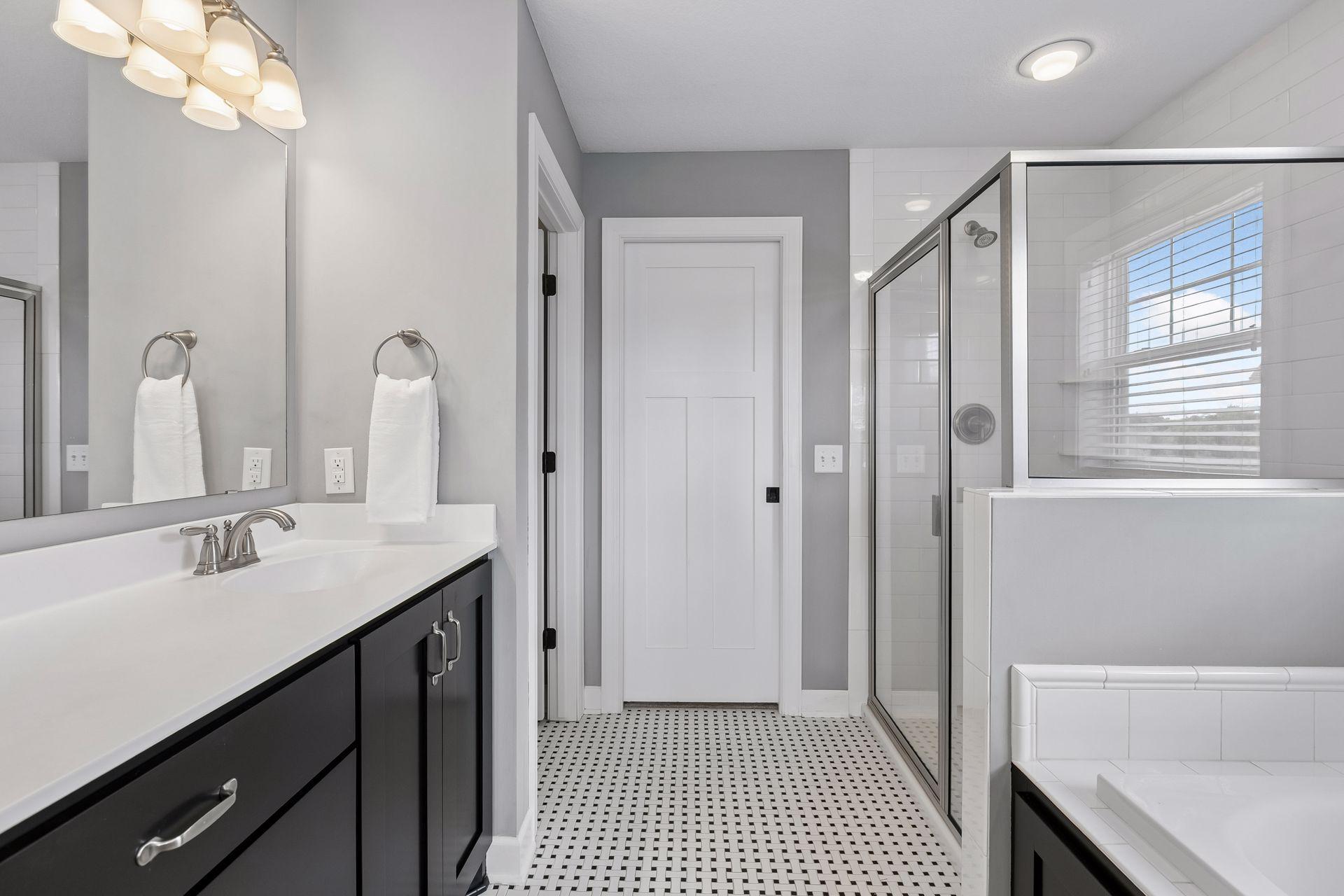 5465 Orchid Lane N Property Photo 48