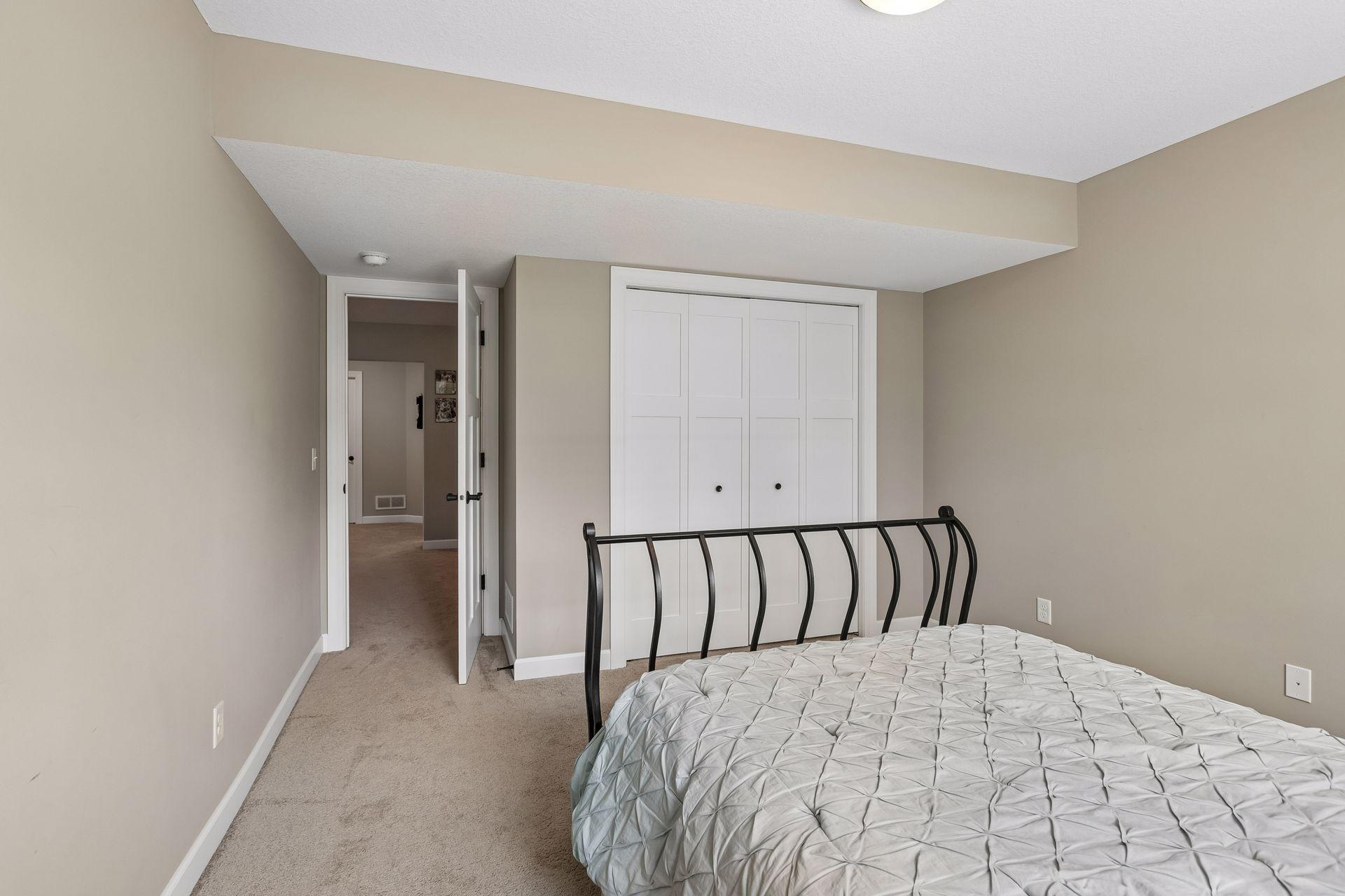 5465 Orchid Lane N Property Photo 73