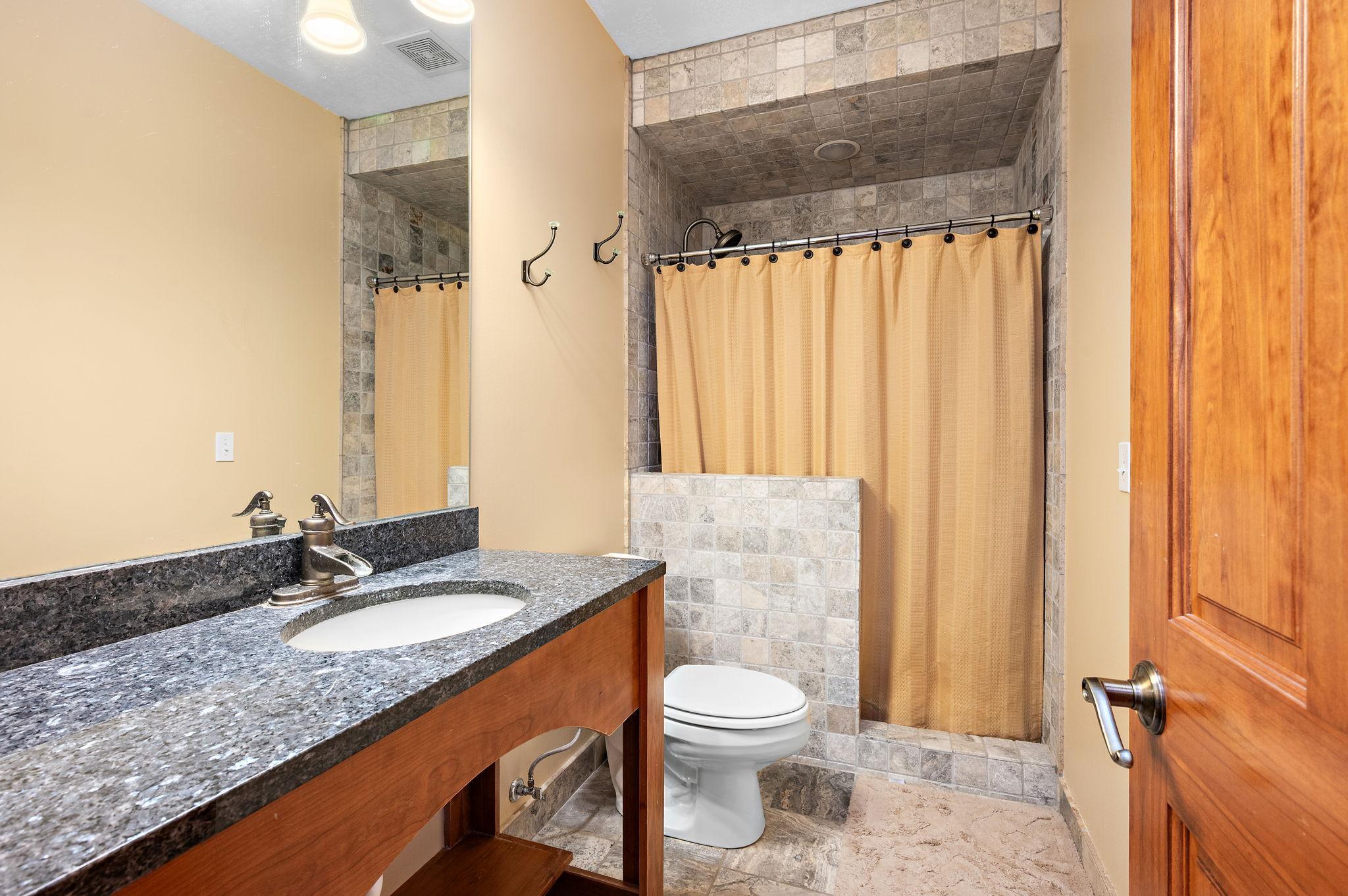 6786 Yellowstone Lane N Property Photo 27