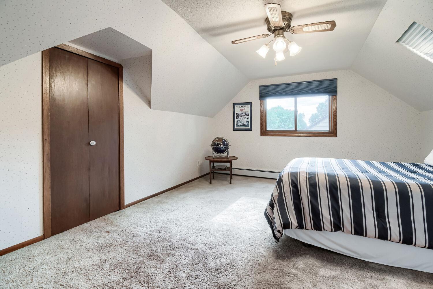 6907 46th Avenue N Property Photo 17