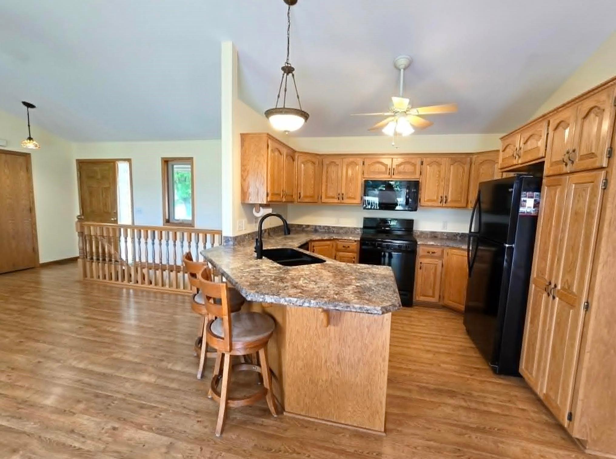 1015 Bluestem Lane Property Photo 7