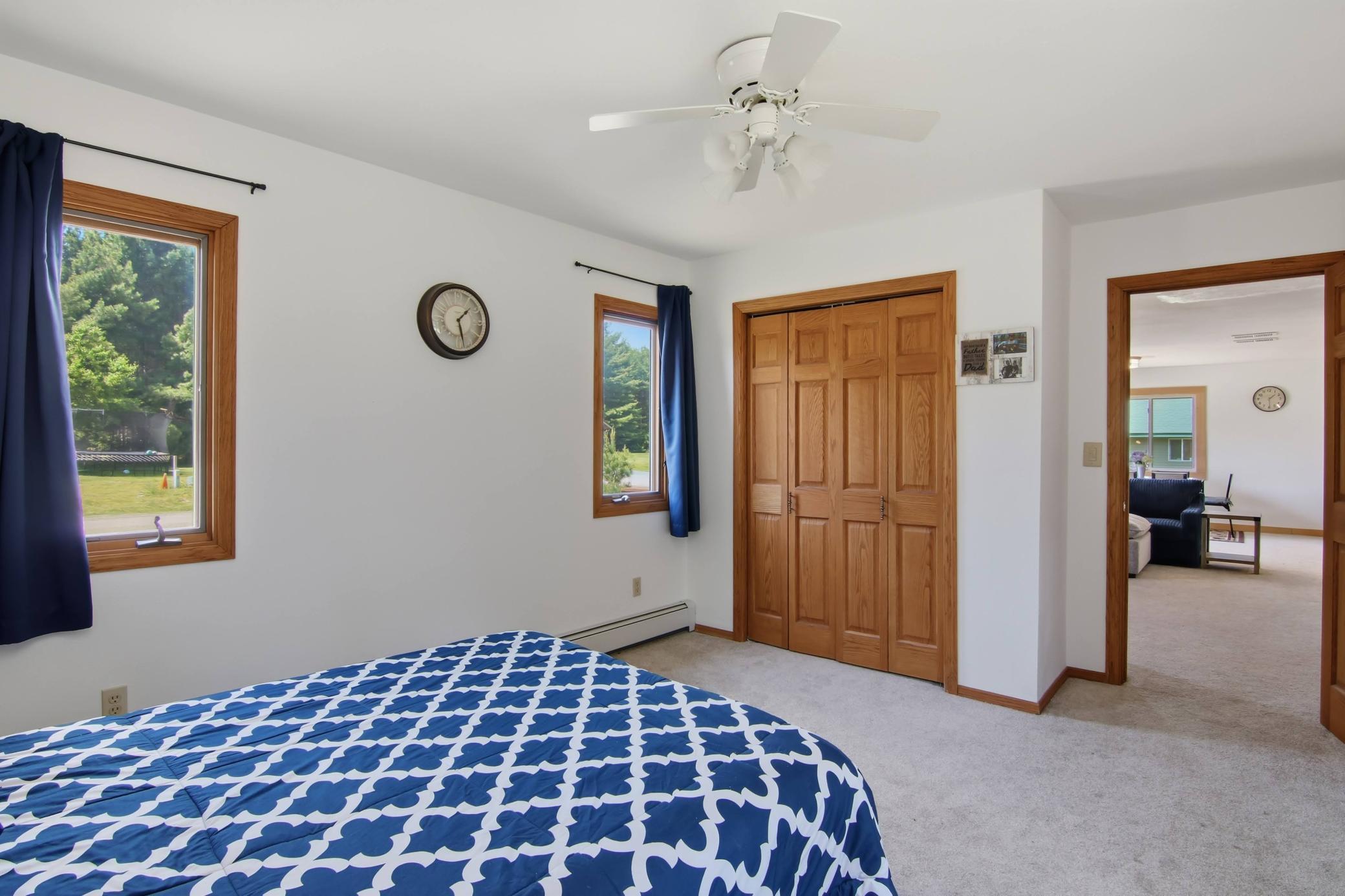 26574 White Pine Avenue N Property Photo 19