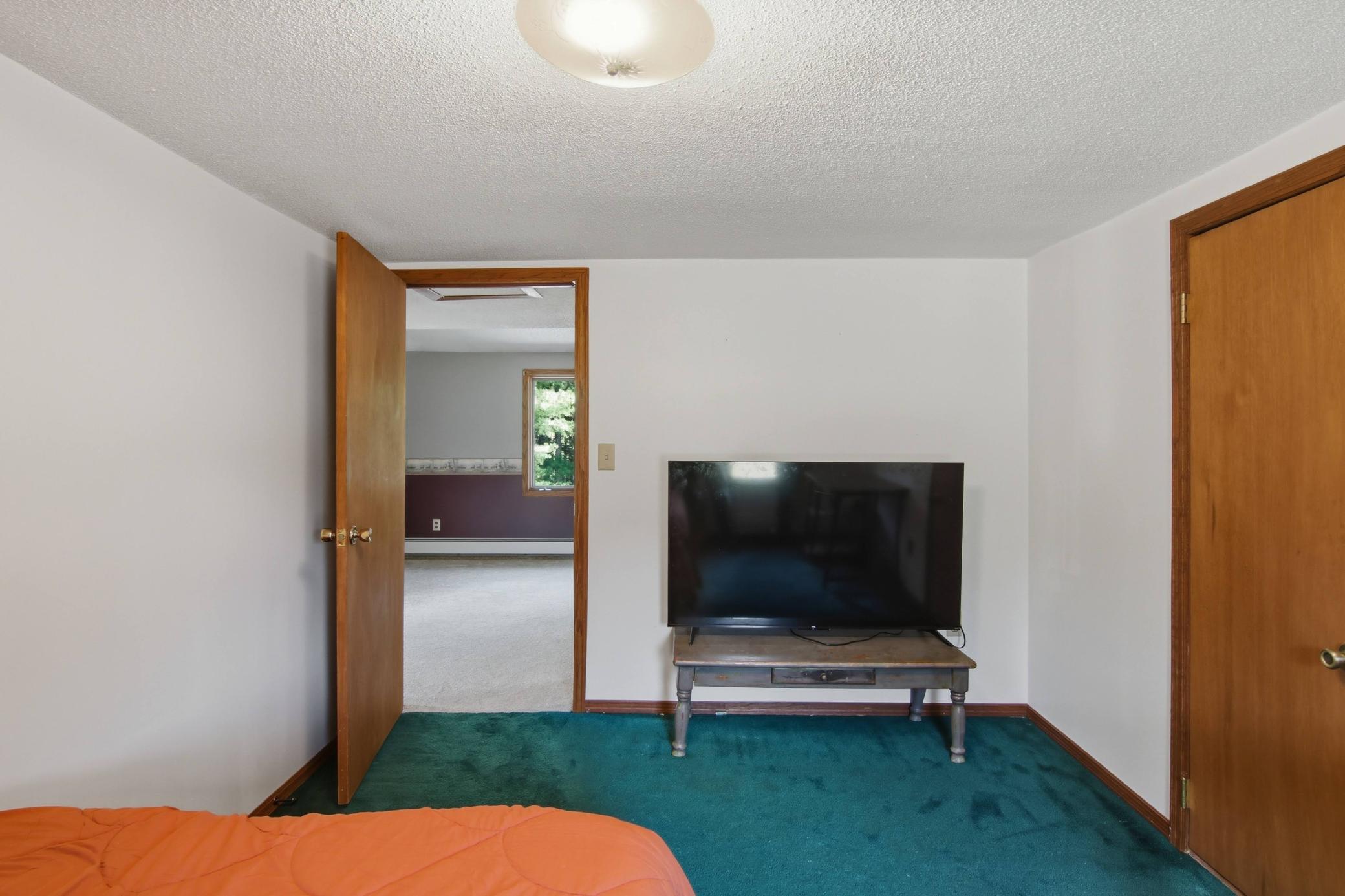 26574 White Pine Avenue N Property Photo 21