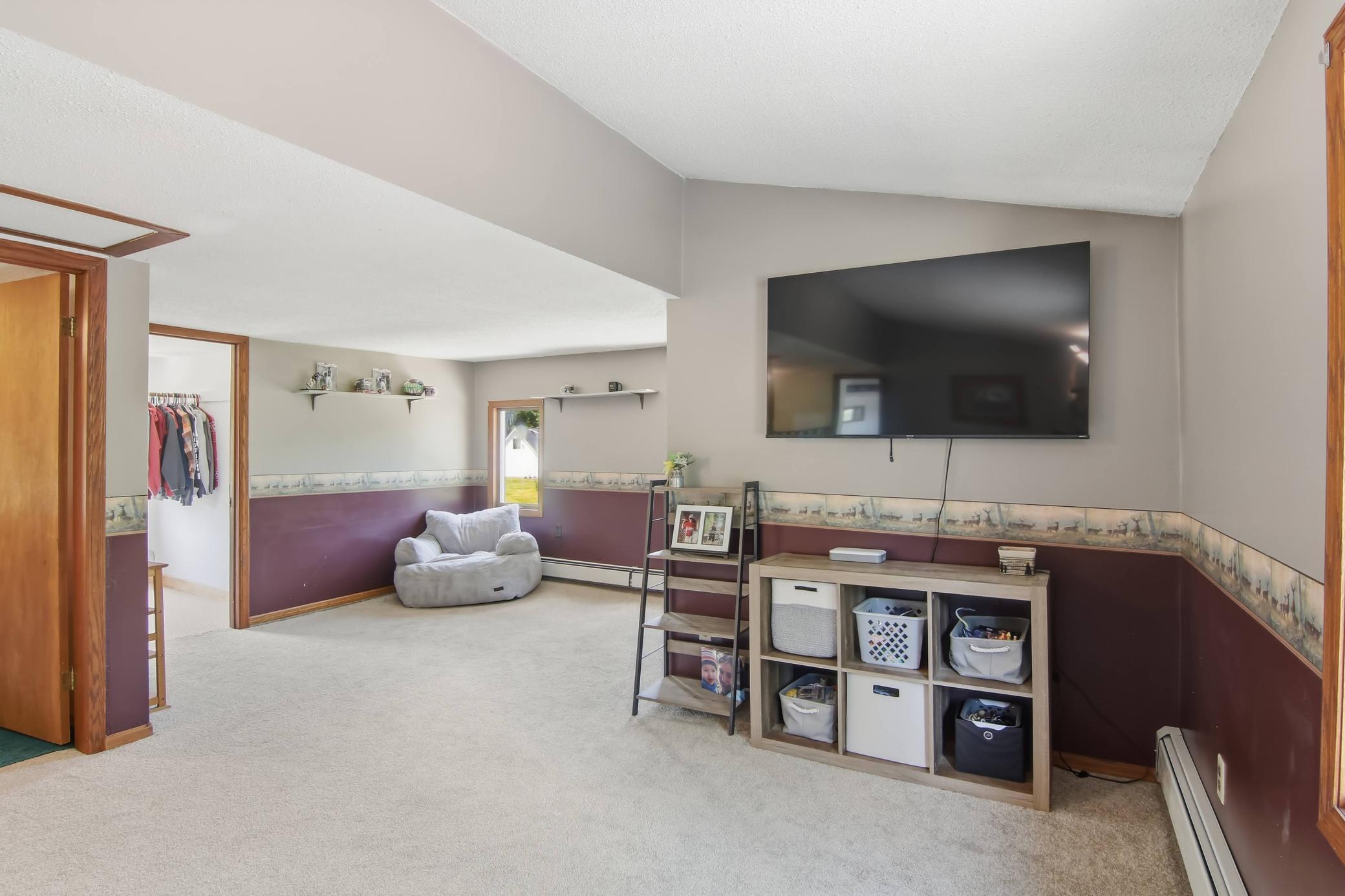 26574 White Pine Avenue N Property Photo 29