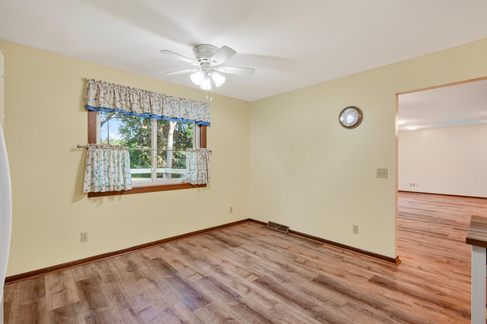 6033 Oak Circle Property Photo 11