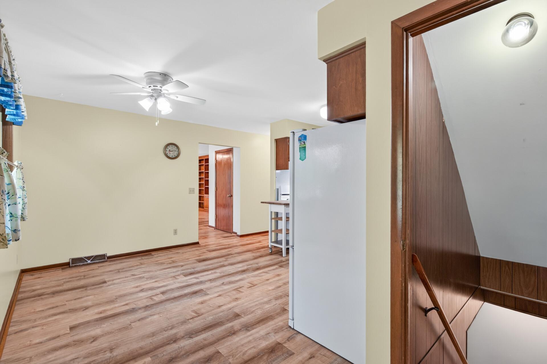 6033 Oak Circle Property Photo 12