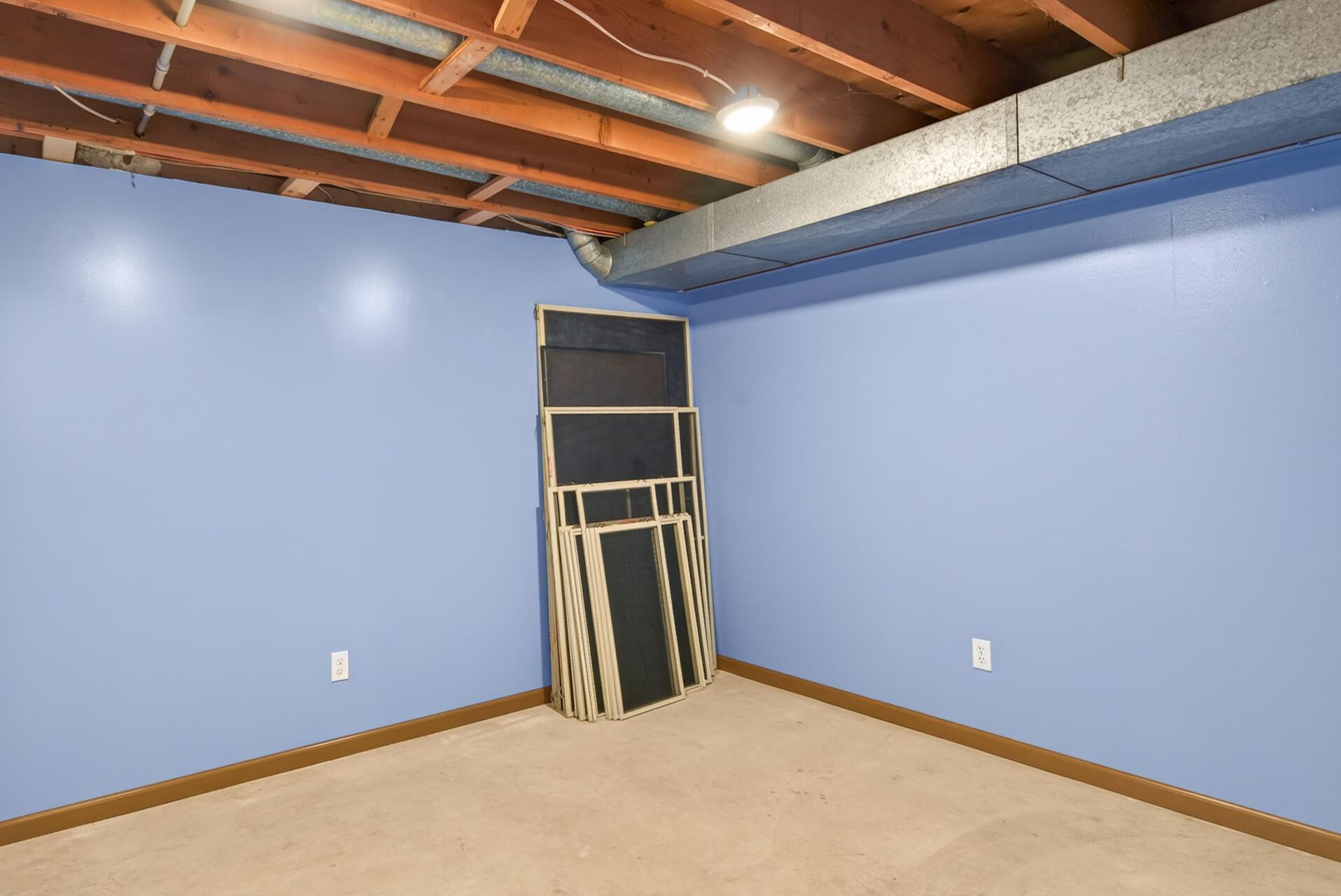 6033 Oak Circle Property Photo 22