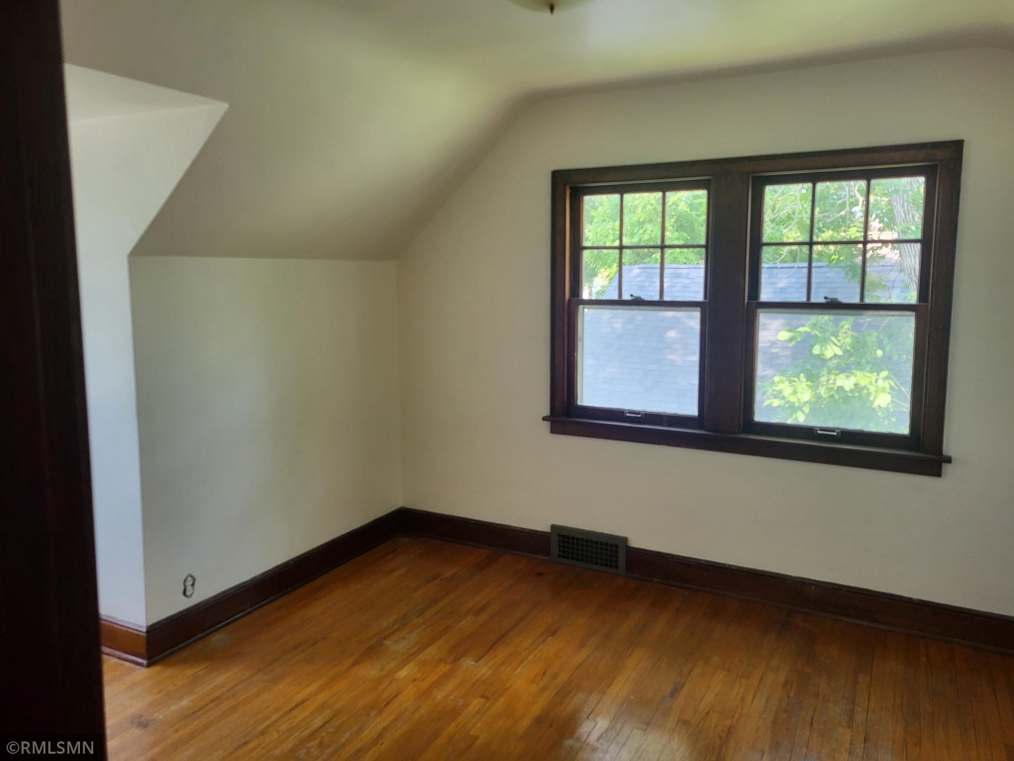 919 6th Street Sw Property Photo 17