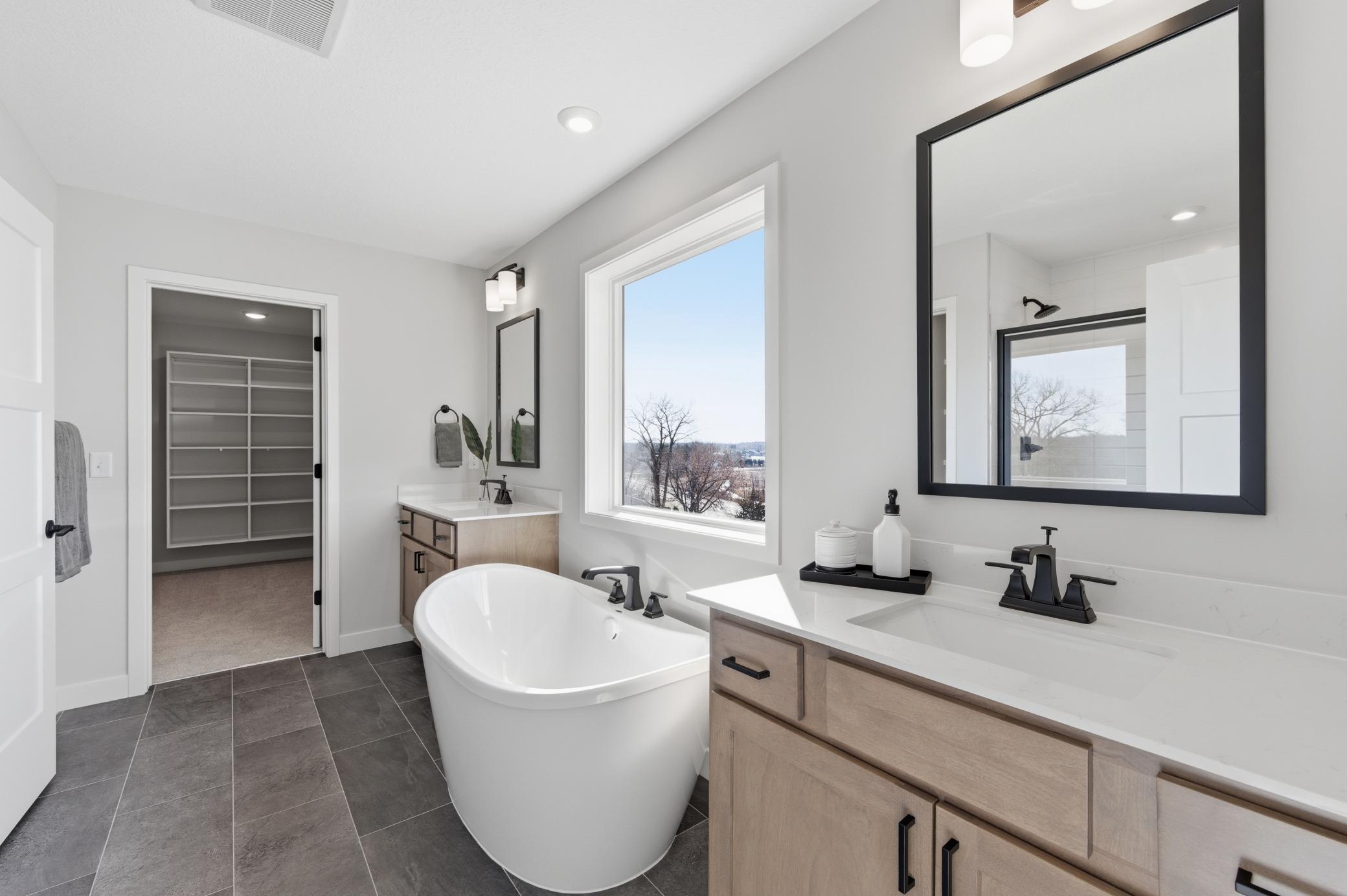 858 Greywood Boulevard Sw Property Photo 22