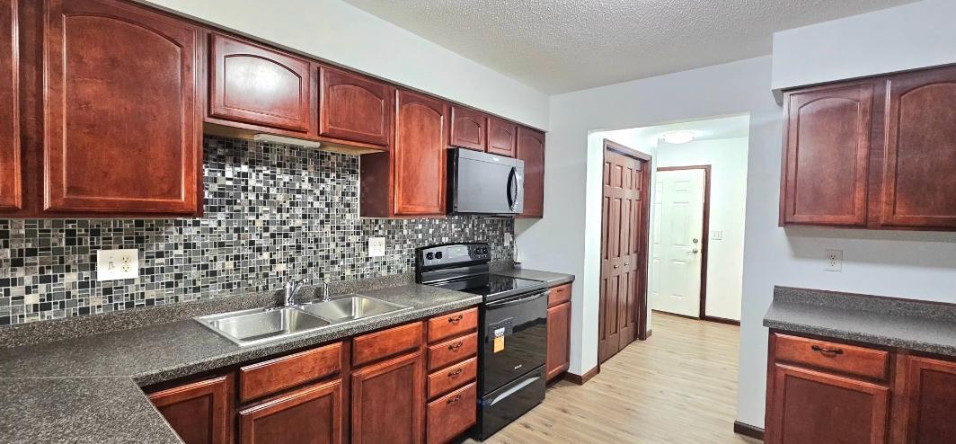 13 E 3rd Street Property Photo 10