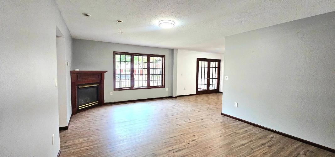 13 E 3rd Street Property Photo 17