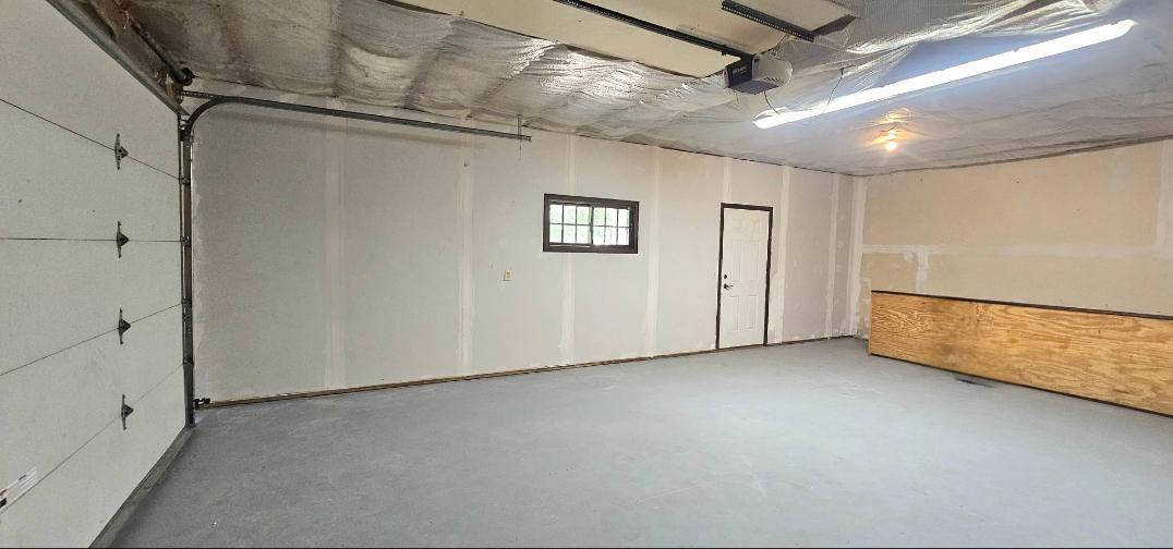 13 E 3rd Street Property Photo 35