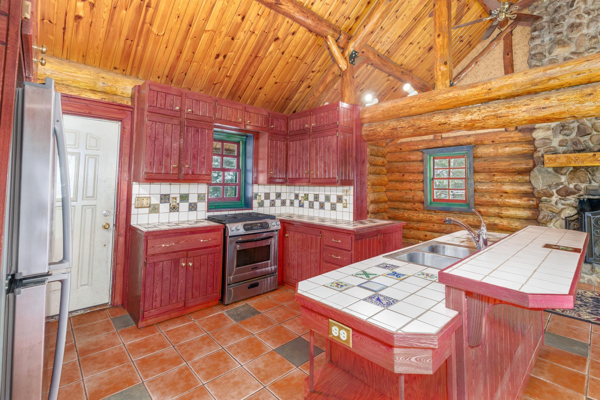 3547 Norway Lane Property Photo 5