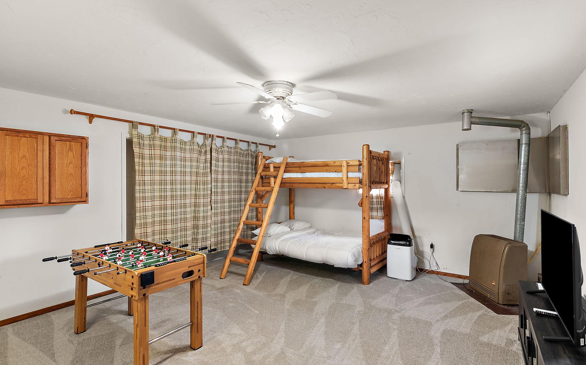 4228 Point Walk Property Photo 15