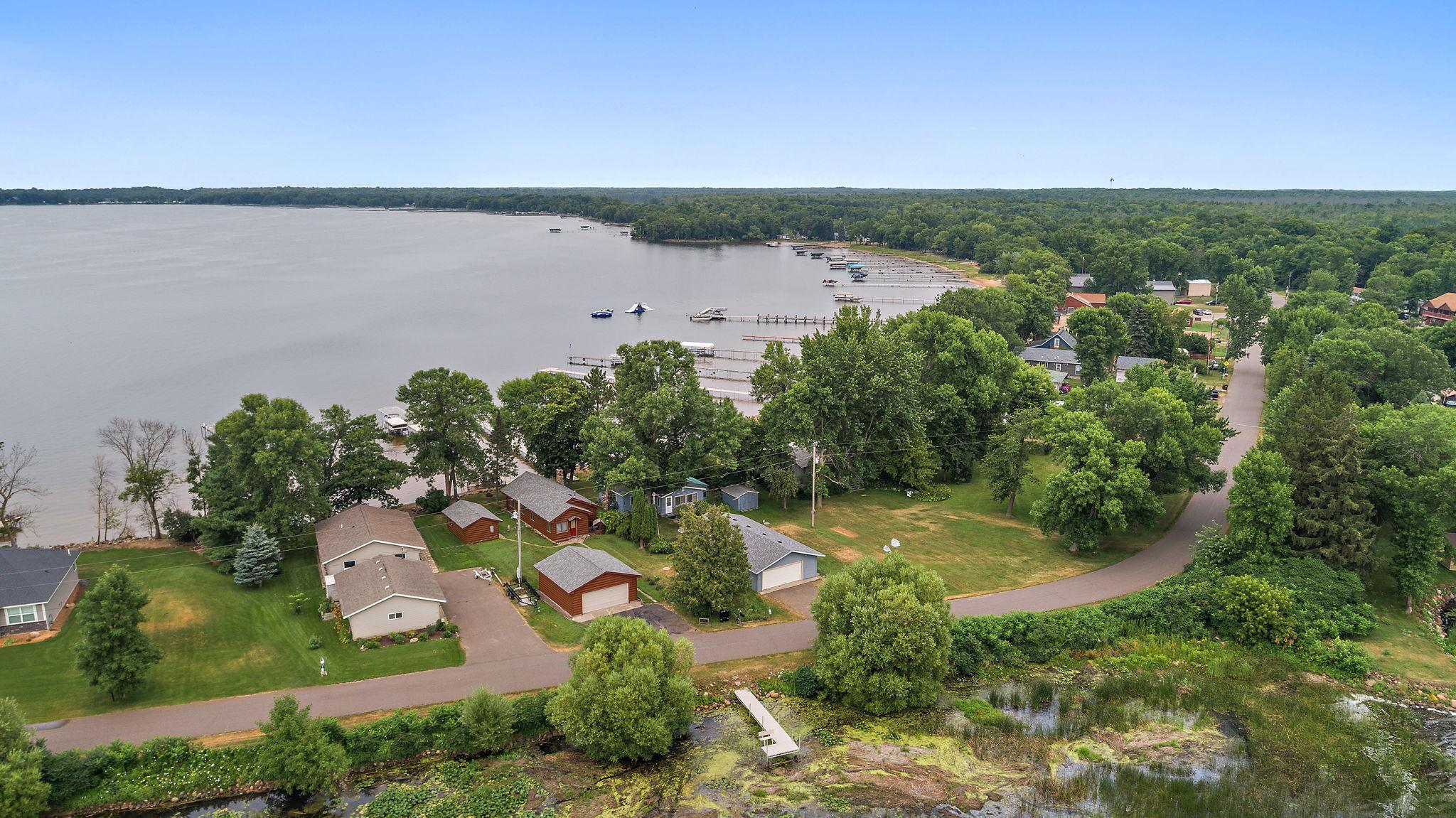4228 Point Walk Property Photo 23
