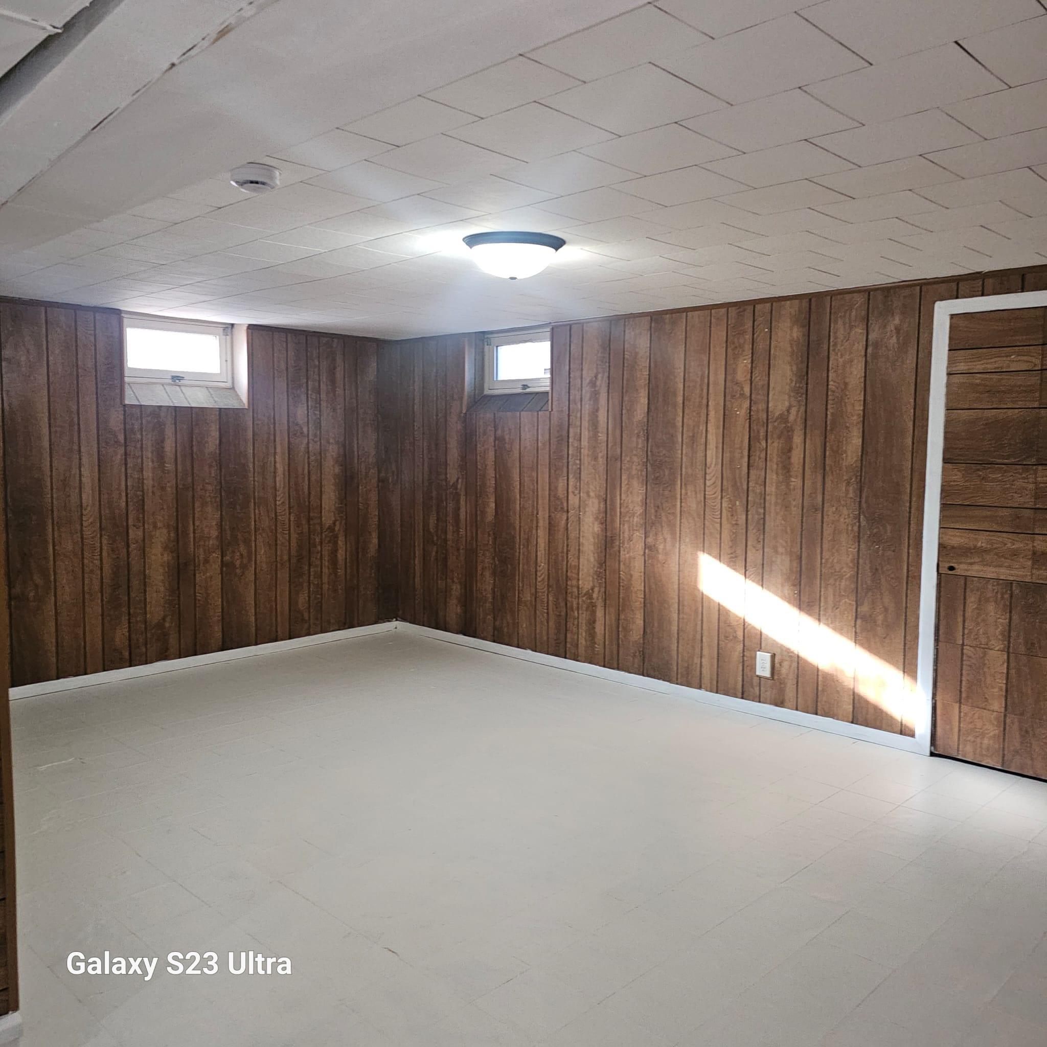 732 State Street Property Photo 9