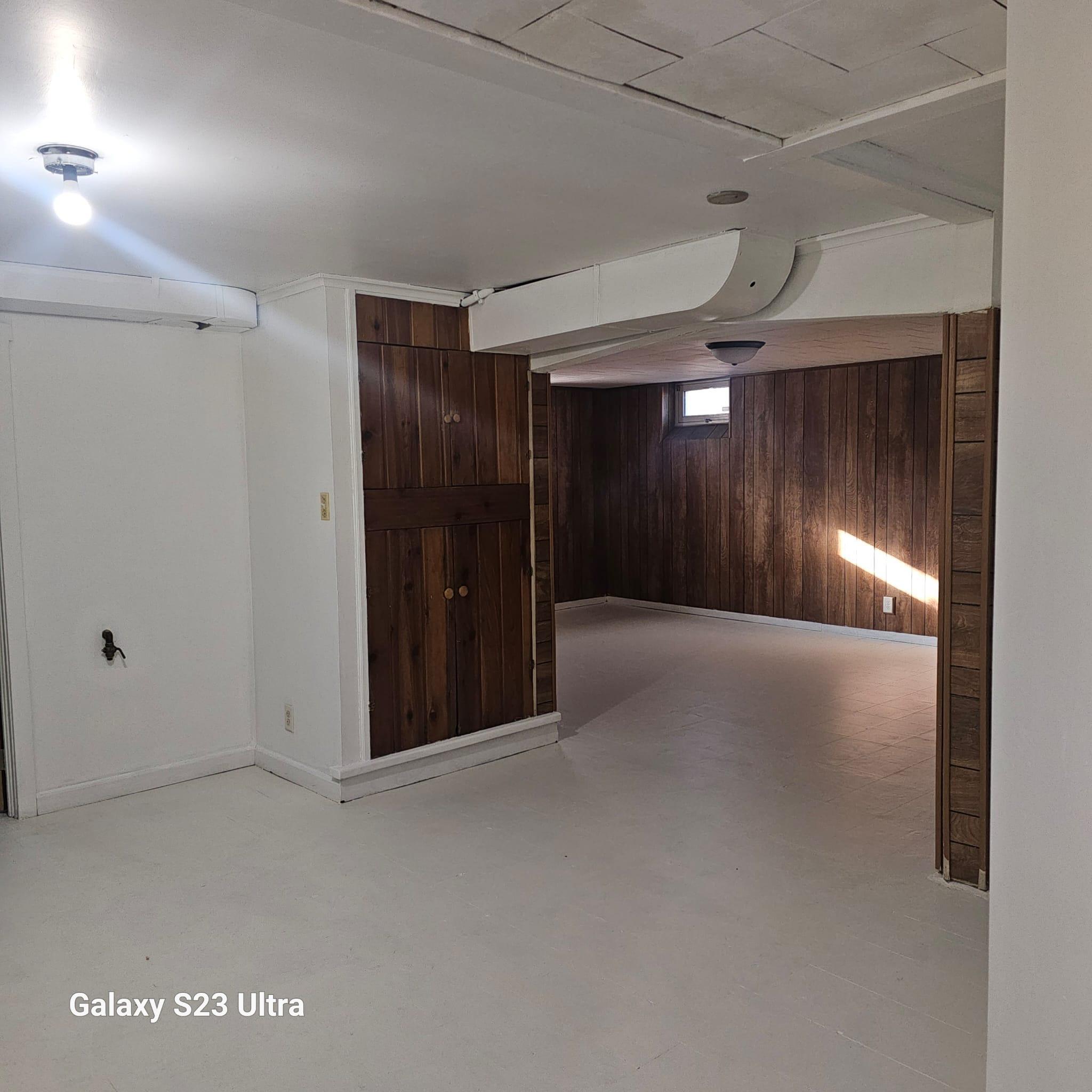 732 State Street Property Photo 10