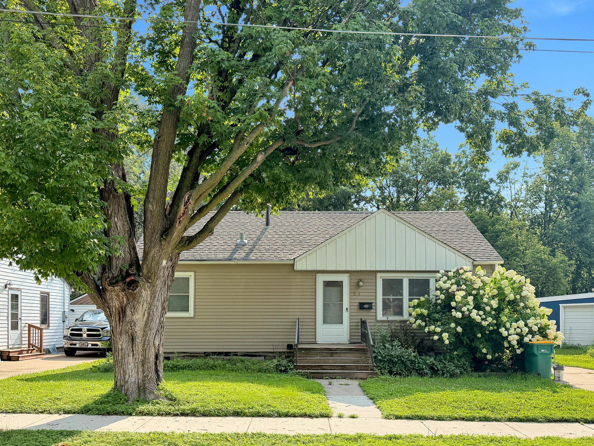 504 Edgewood Avenue Property Photo 1